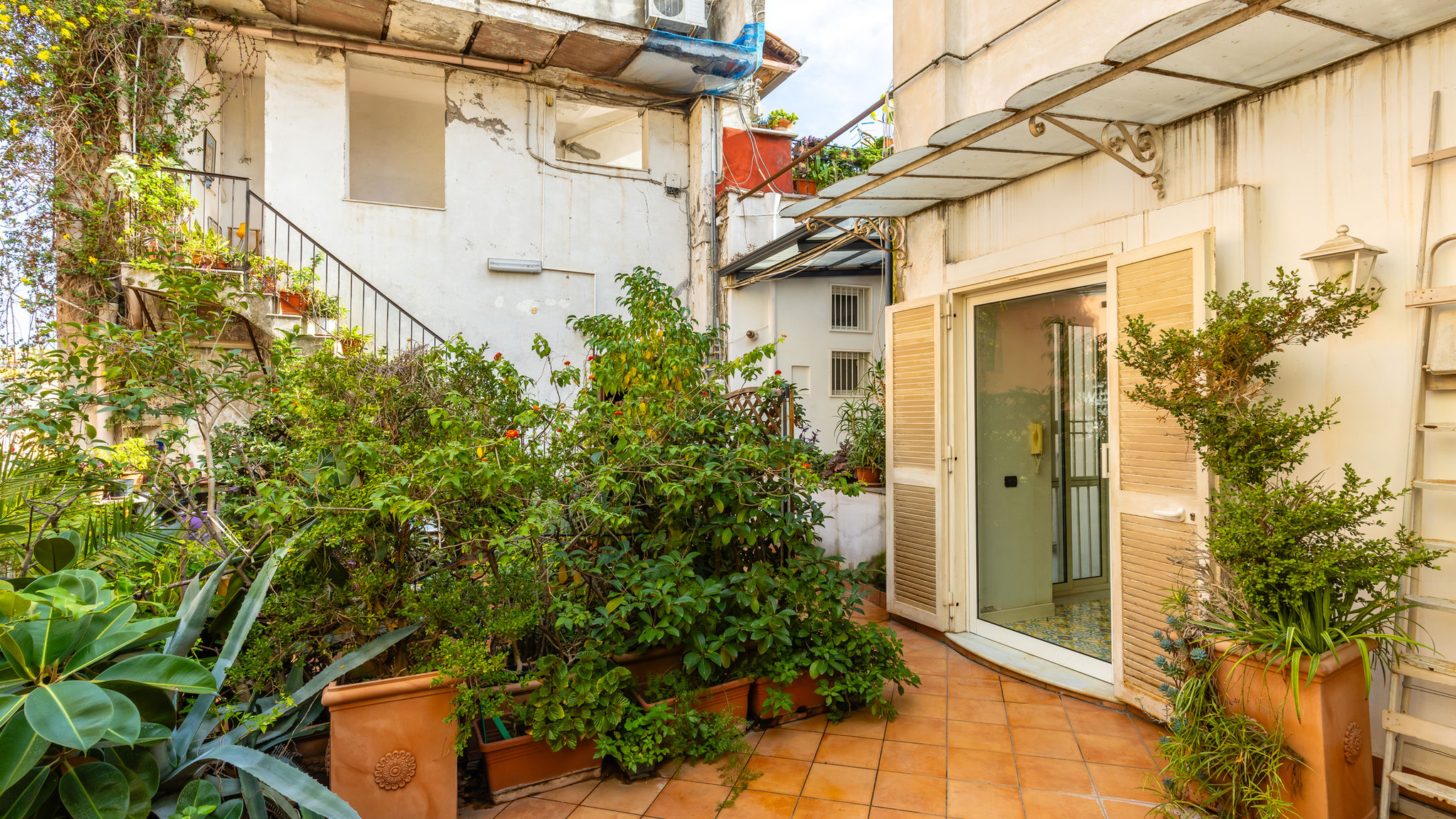 Napoliapartments.it Napoli Santa Chiara Charming House with Terrace at Historical Center