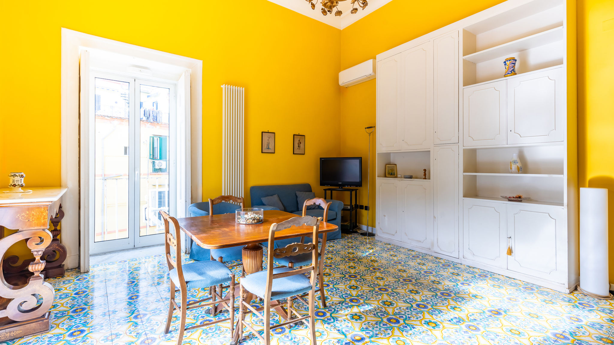 Napoliapartments.it Napoli Santa Chiara Charming House with Terrace at Historical Center