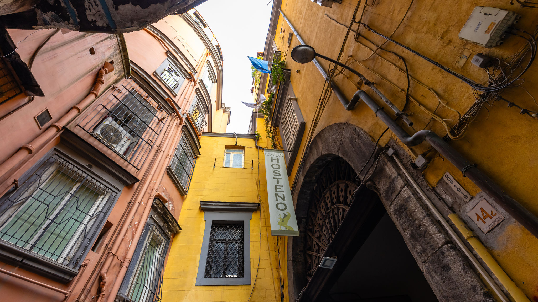 Italianway Napoli Santa Chiara Charming House with Terrace at Historical Center