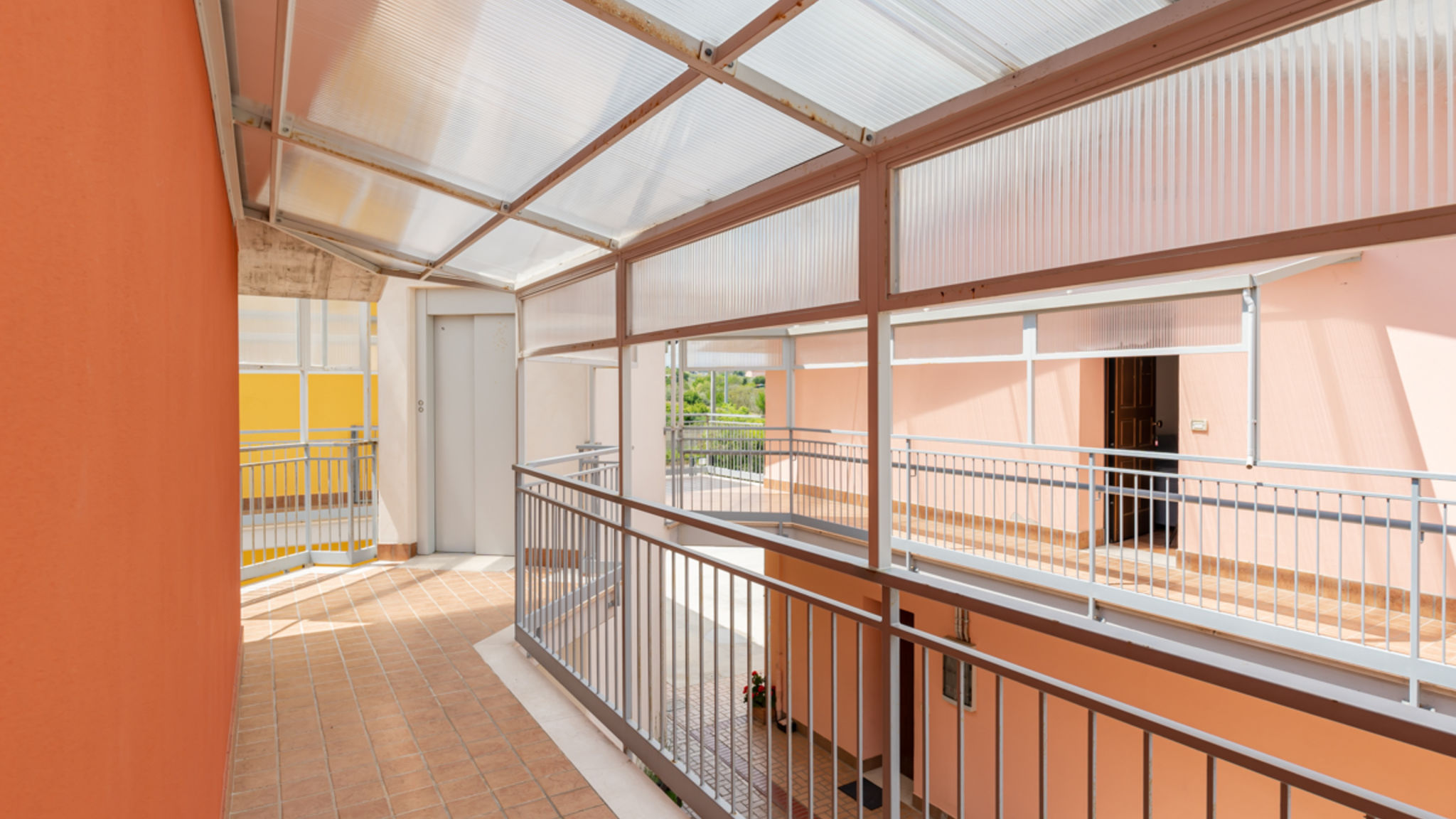 Italianway Santa Maria Imbaro Haiku Rossa - YourPlace Abruzzo