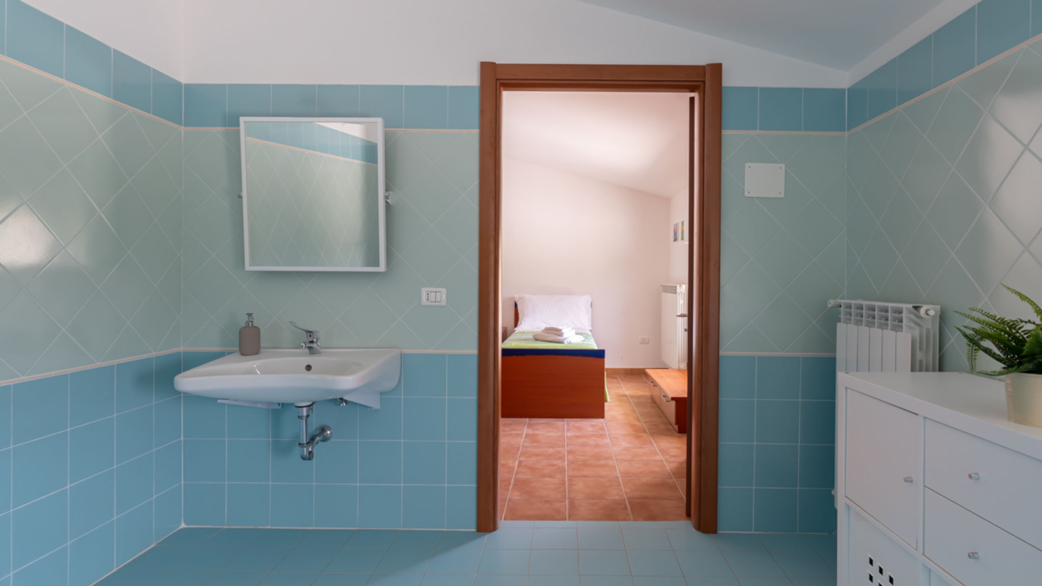 Italianway Santa Maria Imbaro Haiku Rossa - YourPlace Abruzzo