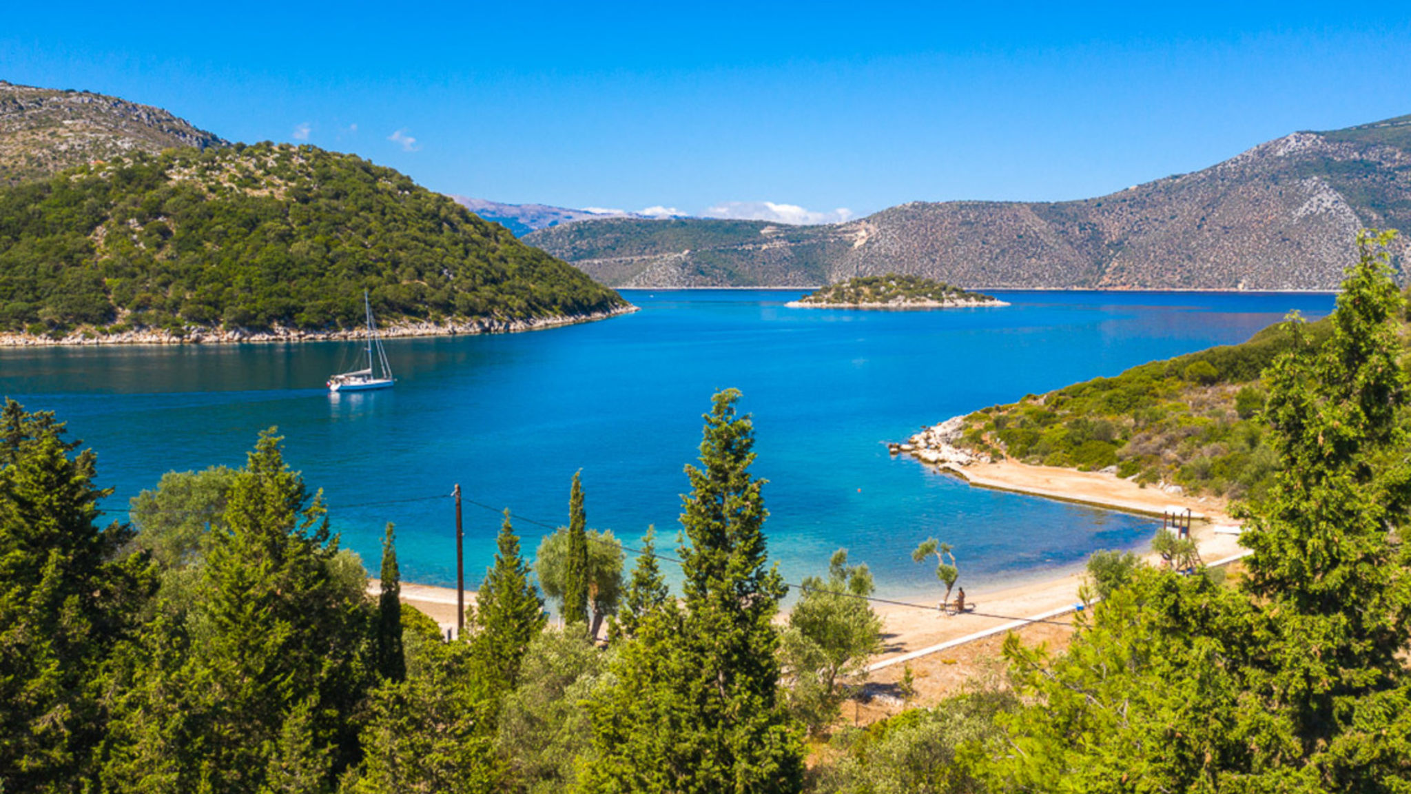 Loutsa Waterside