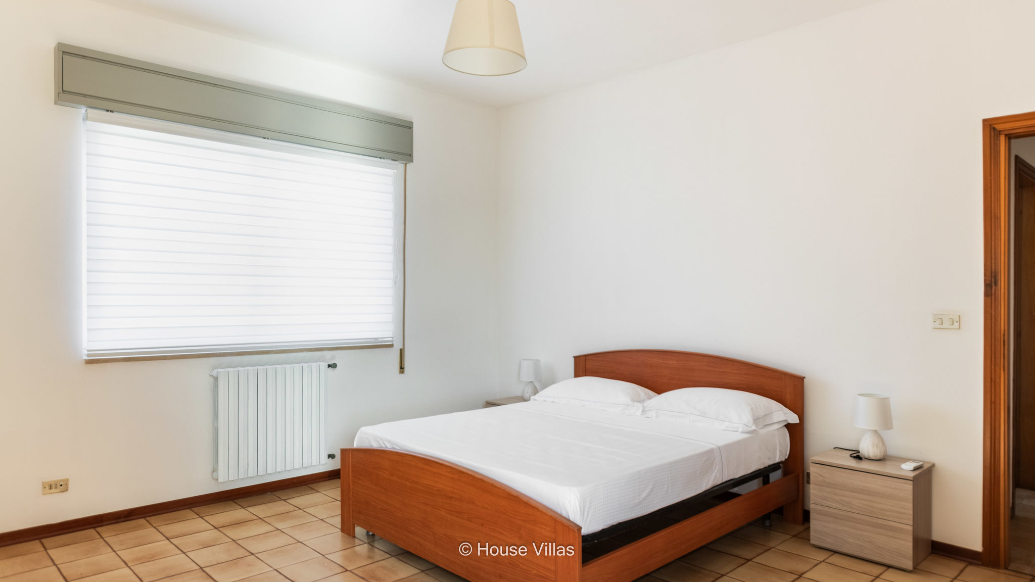 Iris Apartment