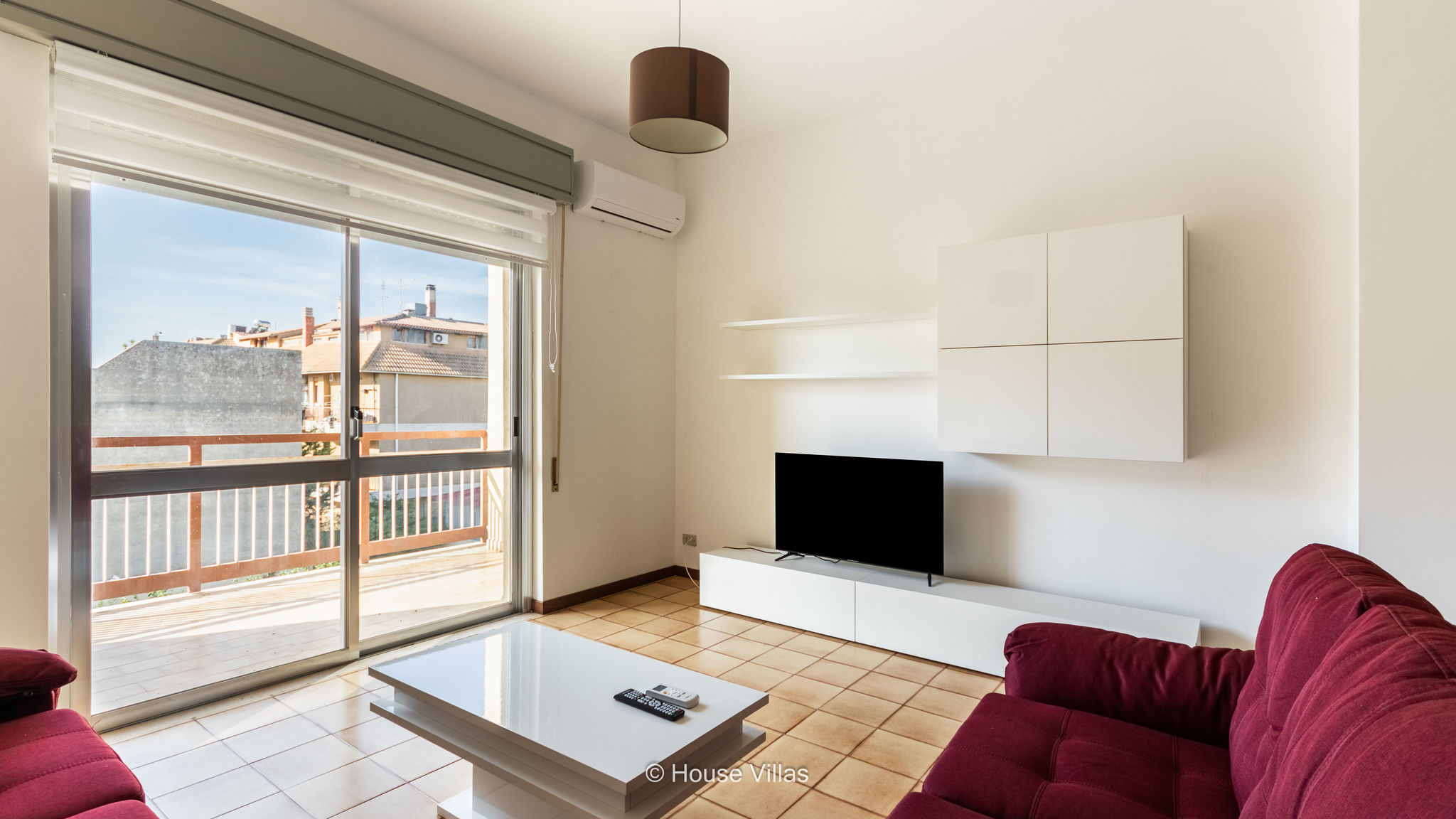 Iris Apartment