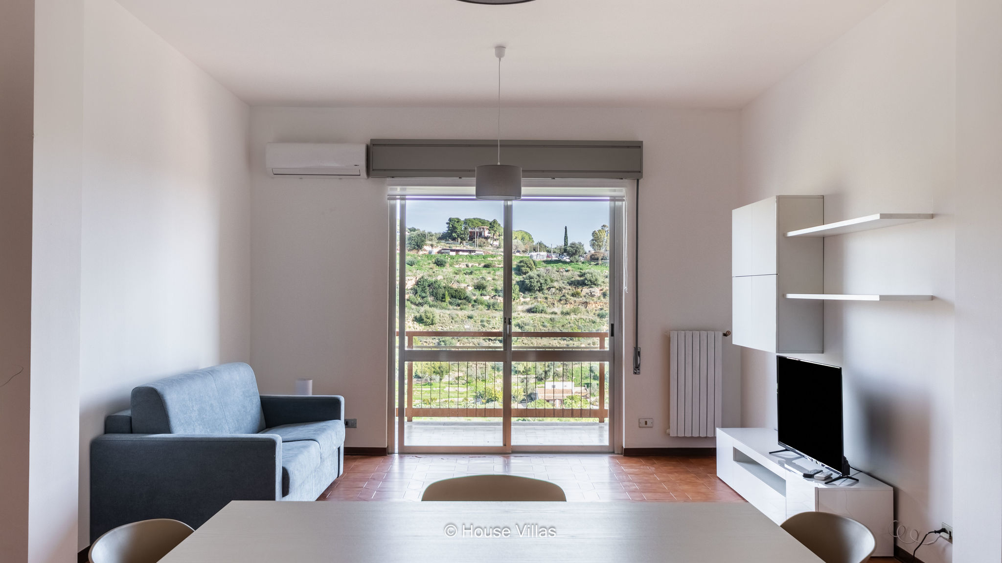 Peony Apartment