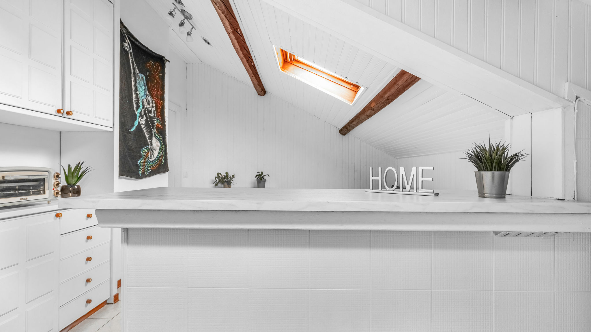 ITS HOME - Martiri Oscuri 15