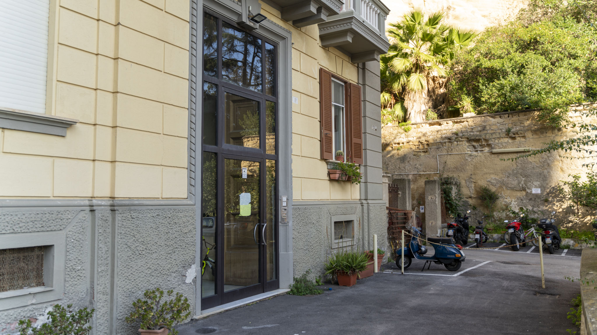 MyBnb Napoli Piazza San Luigi 9