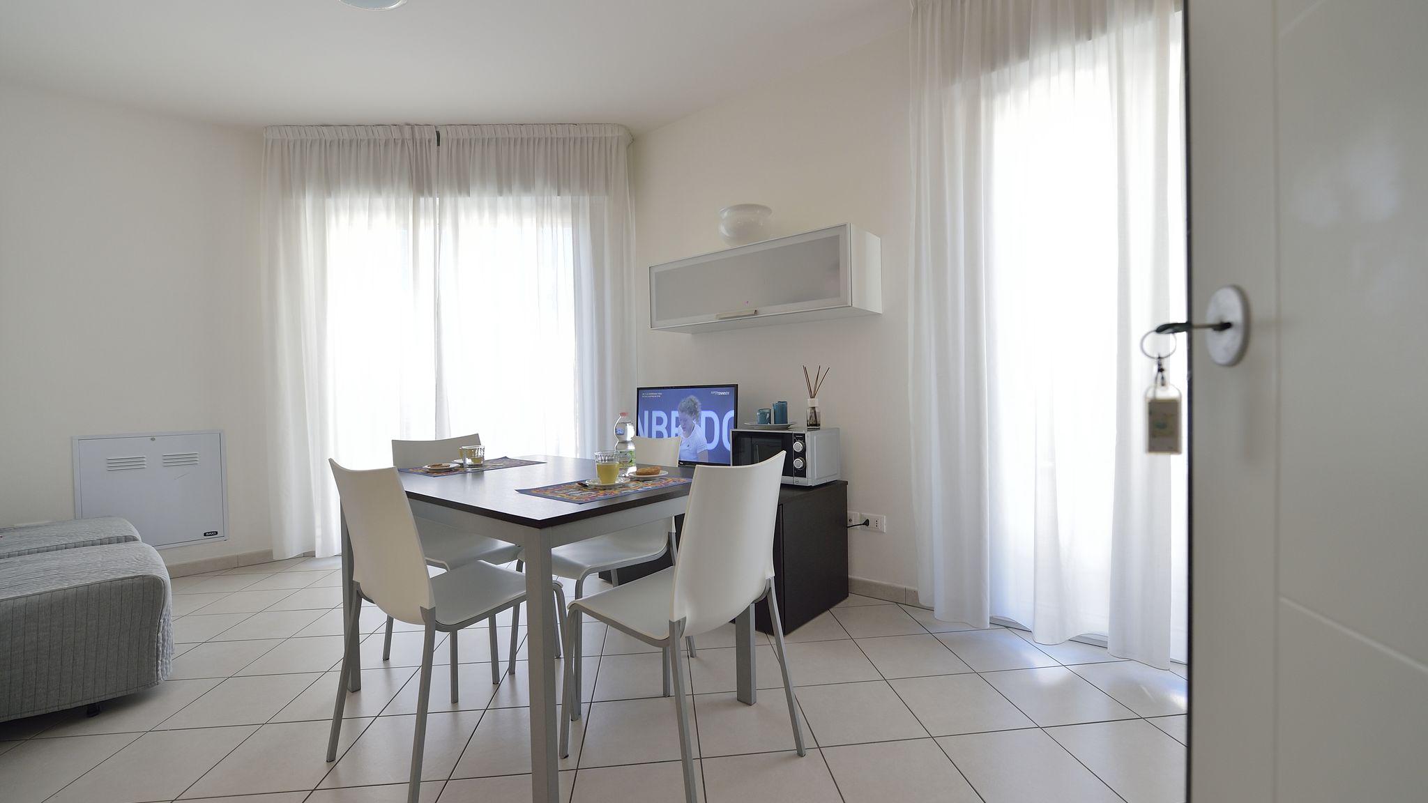 Italianway Cattolica Bilocale con balcone Mina 6