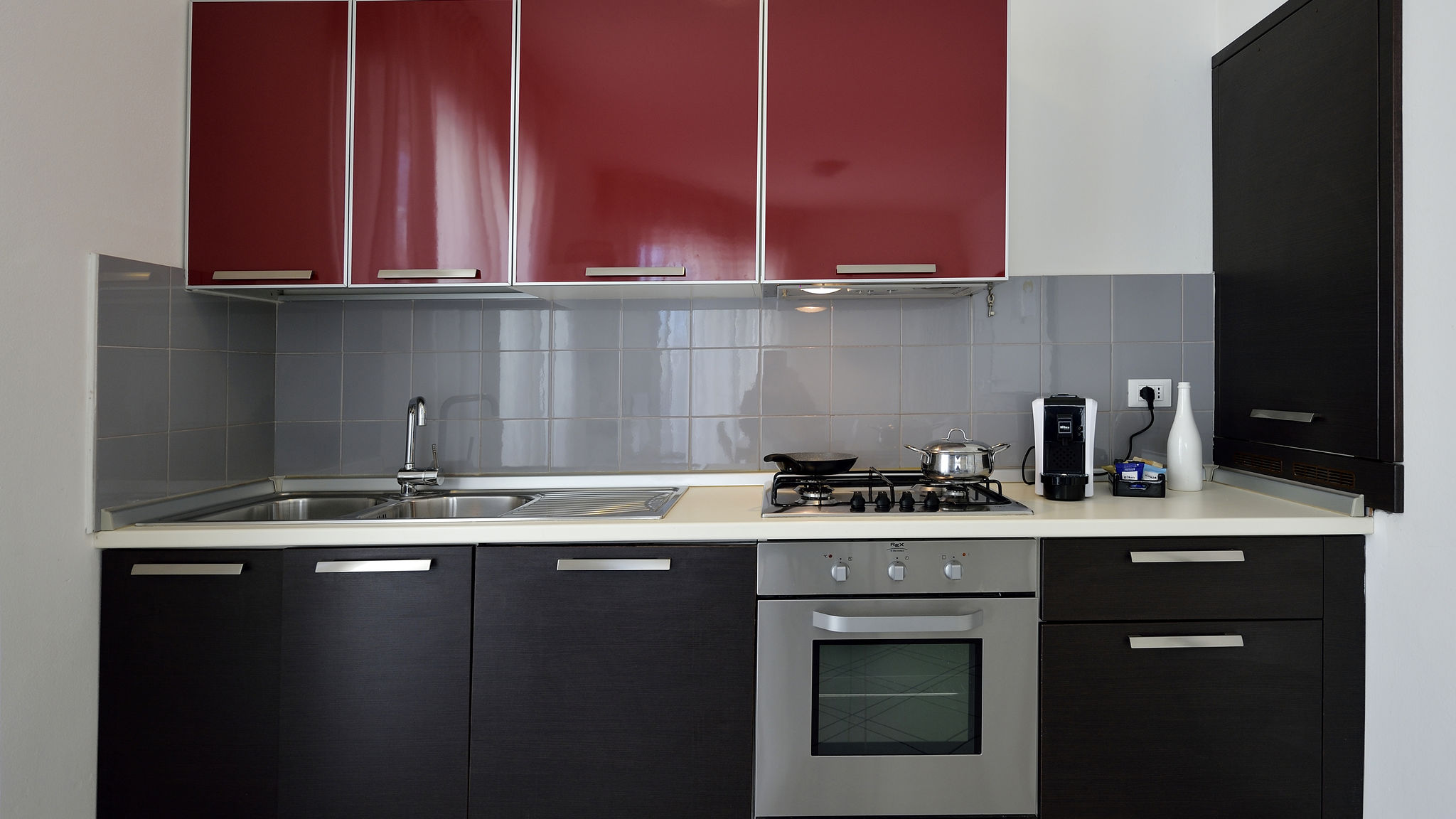 Italianway Cattolica Bilocale con balcone Mina 6