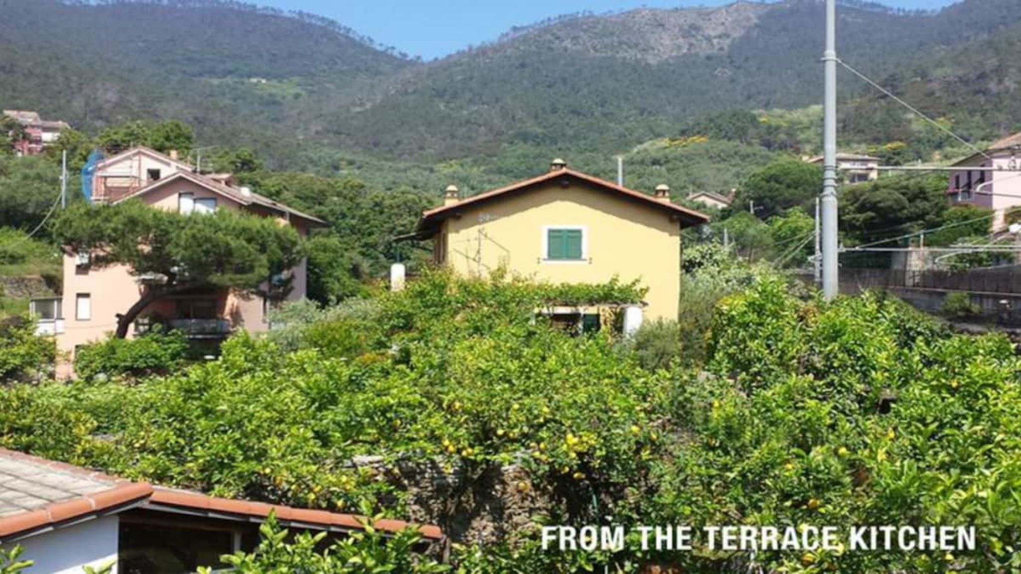 Italianway Monterosso al Mare Mary Bridge apartment in villa near best beaches