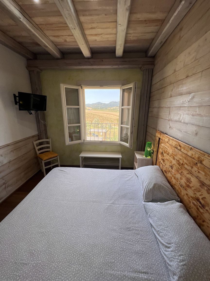 Relax toscano - App. Olivo Santo Regolo 