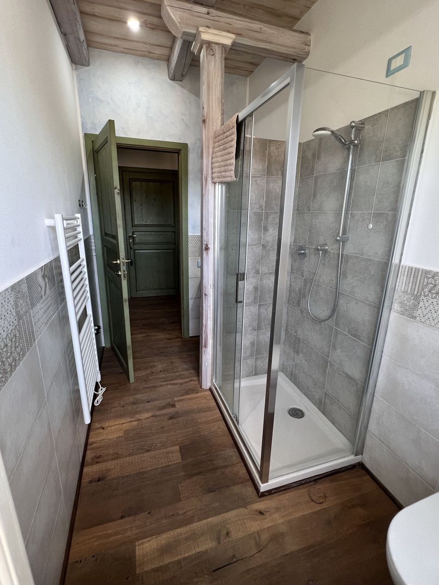 Relax toscano - App. Olivo Santo Regolo 