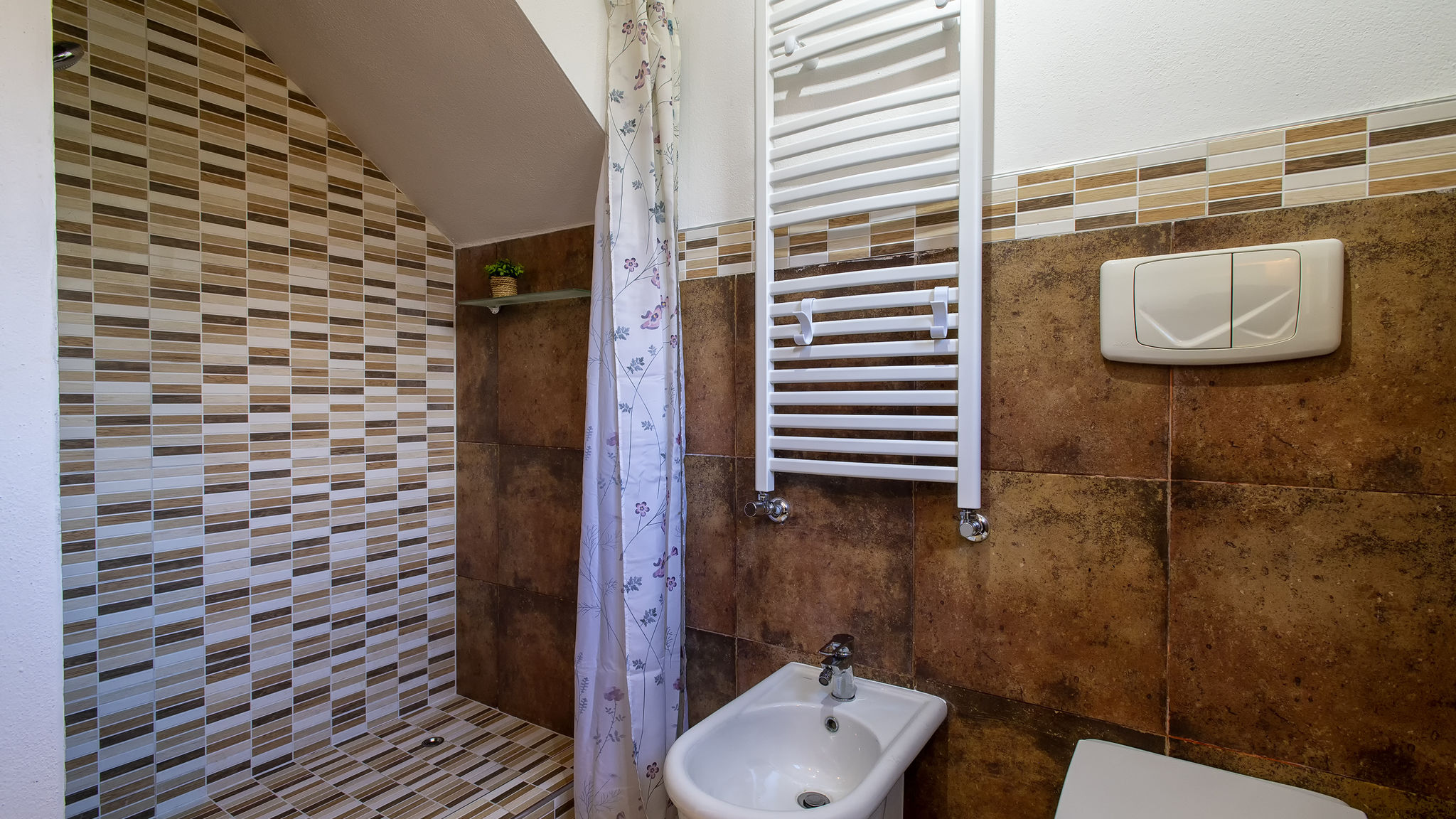 Italianway Olmedo Sardinia Re - Villa Fioretta Flowers Apartments - Terrace Apartment