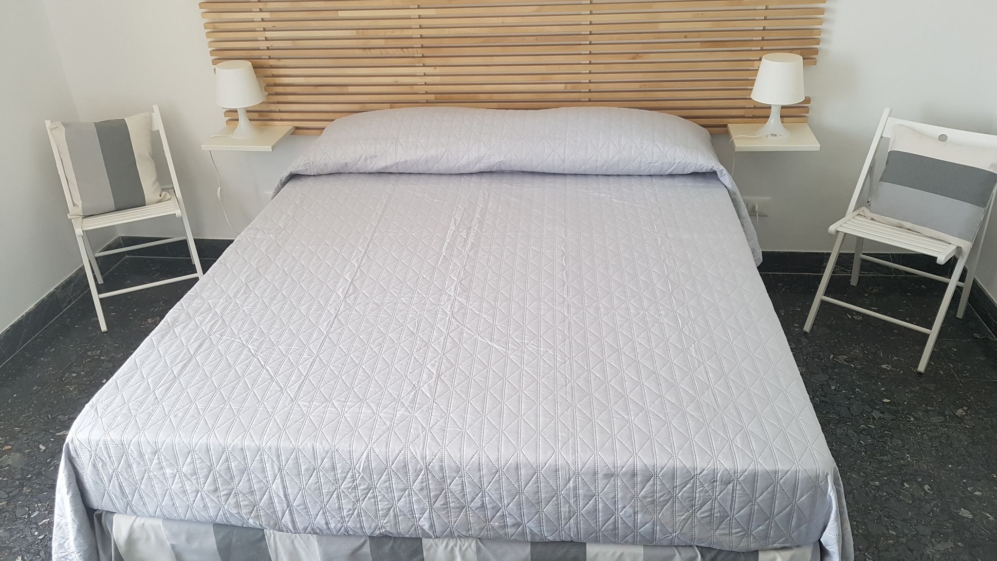 Italianway Monterosso al Mare  Bea's Apartment - the window to the sea with A/C