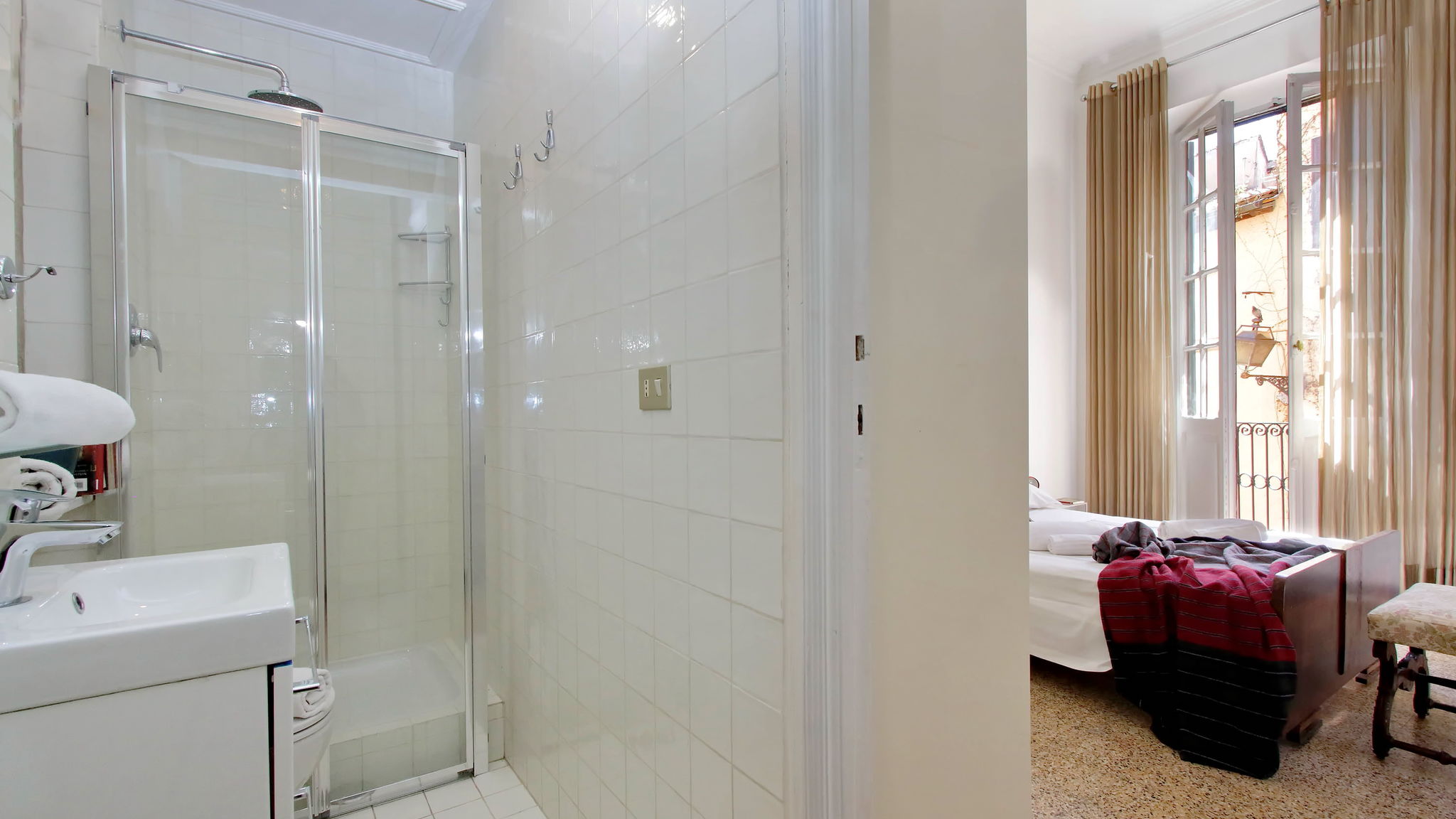 Italianway Roma 4BNB - Tiberina Spacious Apartment