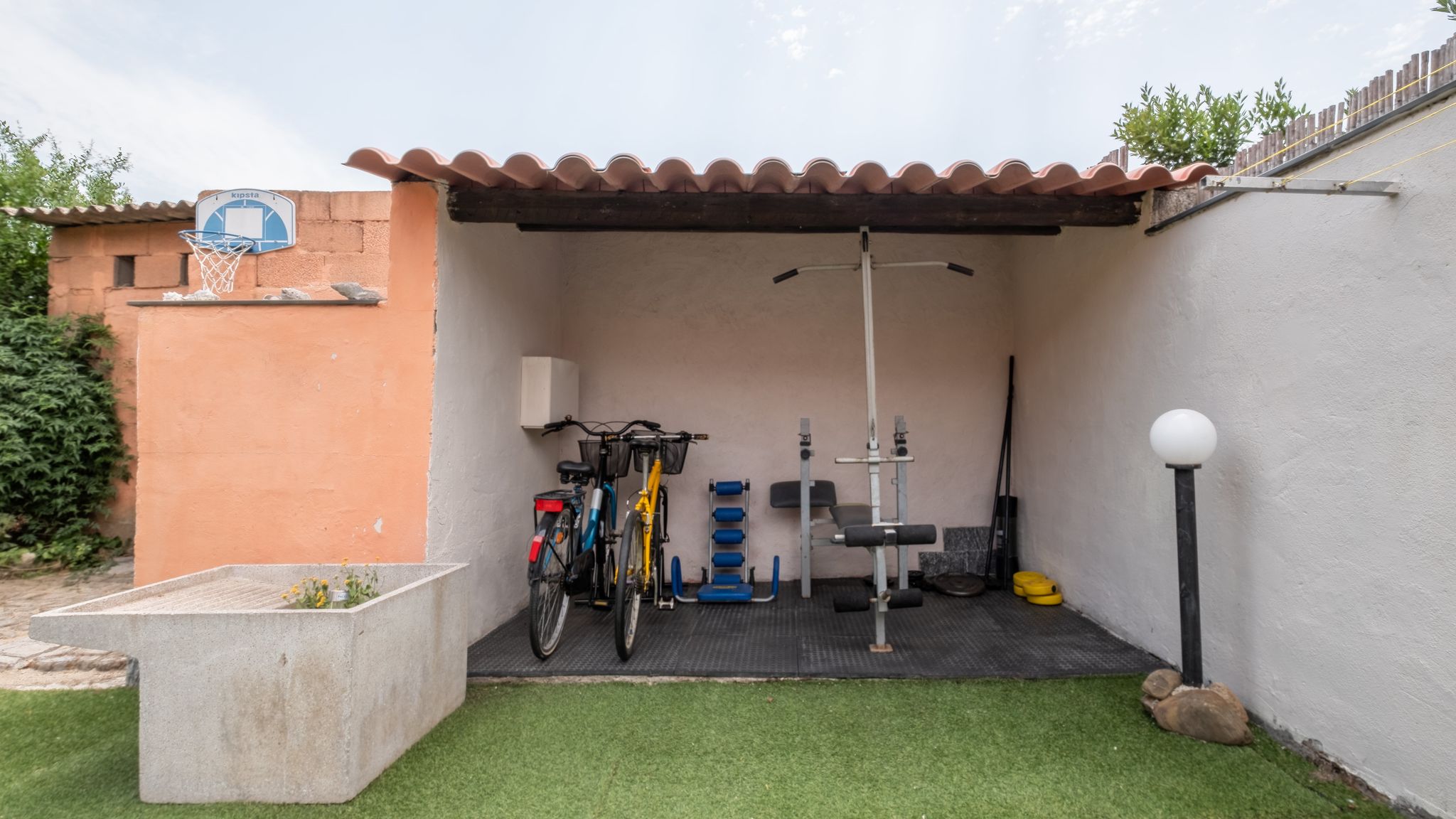 Italianway Riola Sardo Villa Vintage by Propertize | giardino e palestra