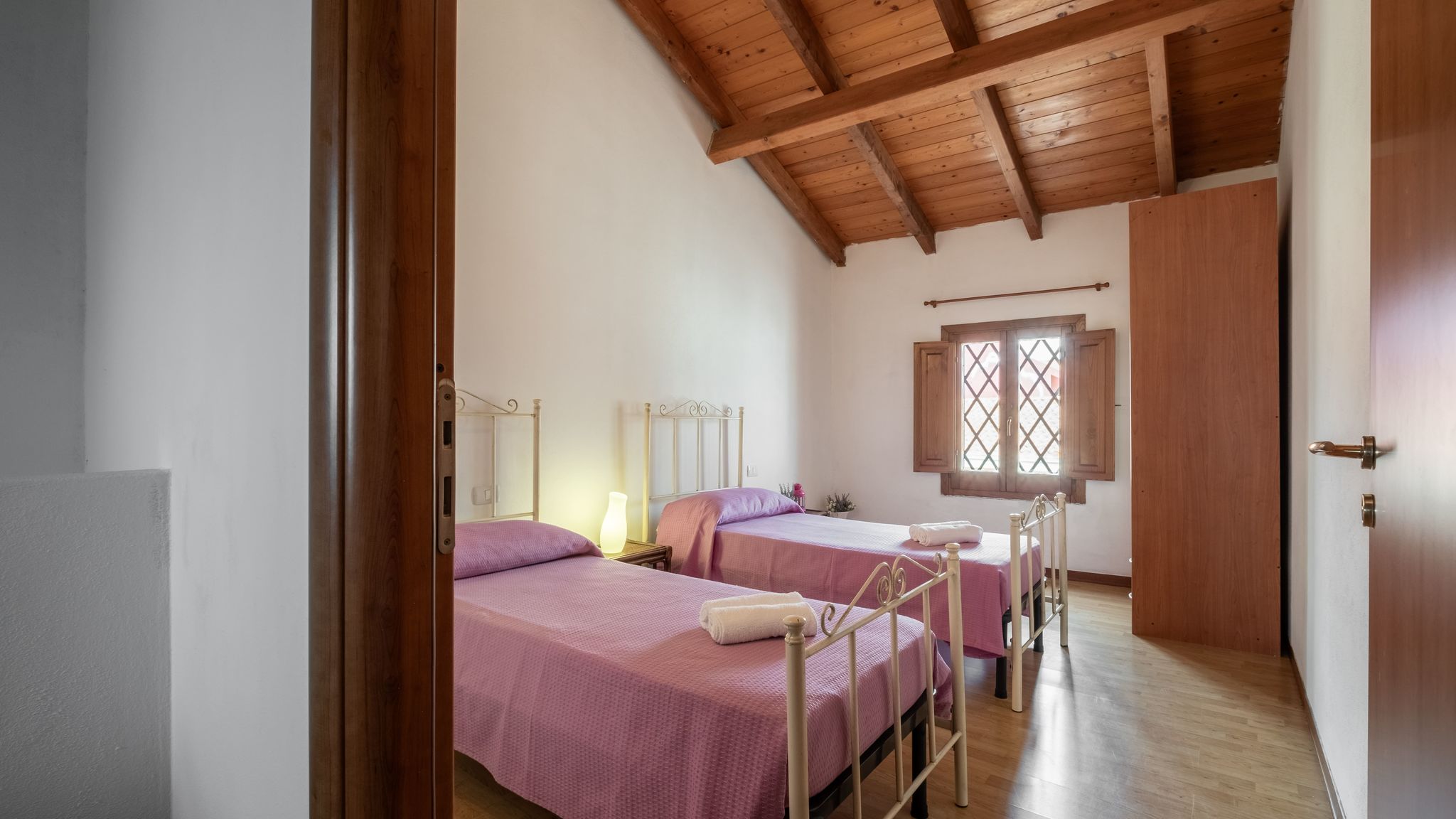 Italianway Riola Sardo Villa Vintage by Propertize | giardino e palestra