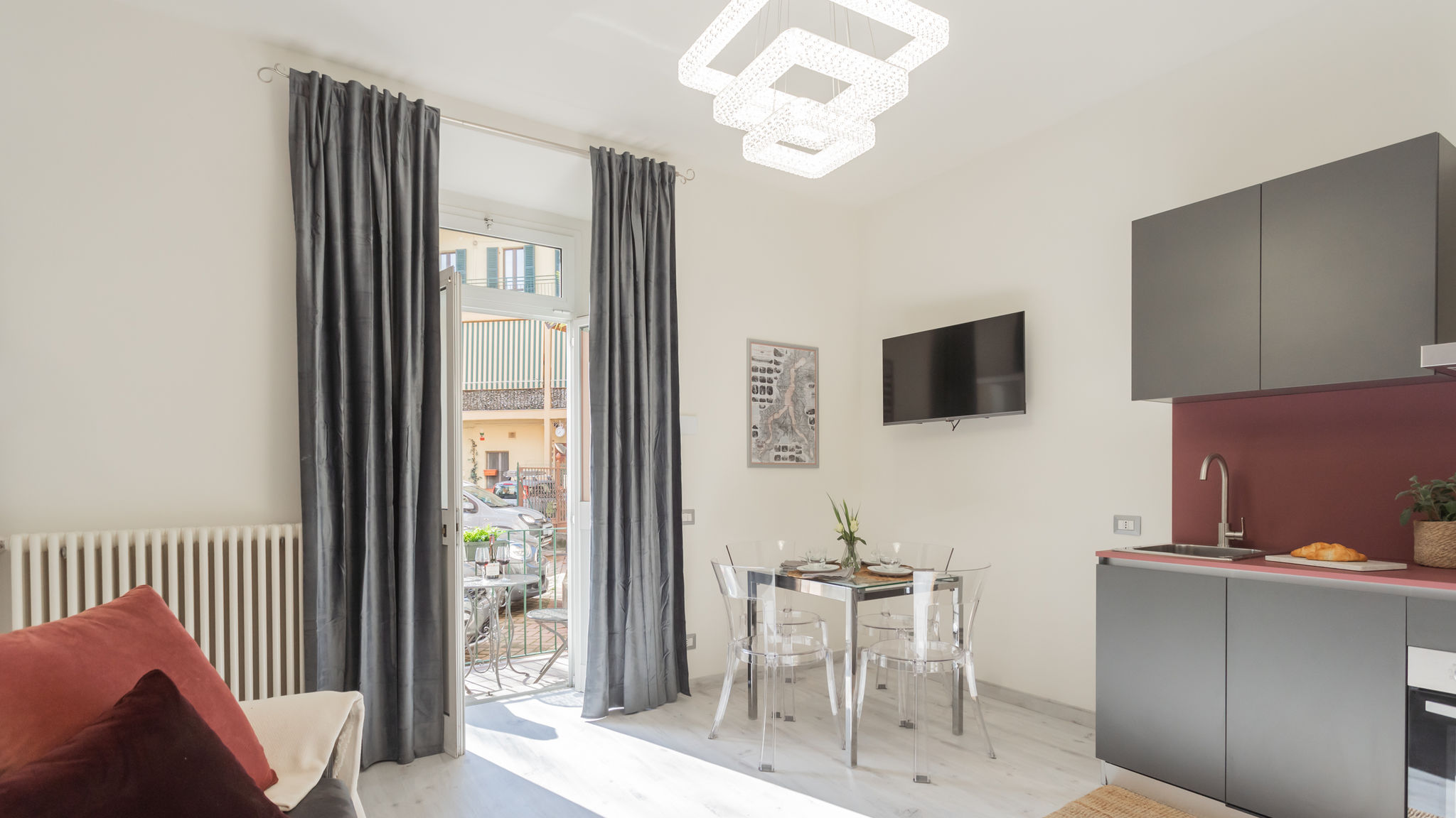 RentAllComo Cernobbio Cernobbio Grey Suite