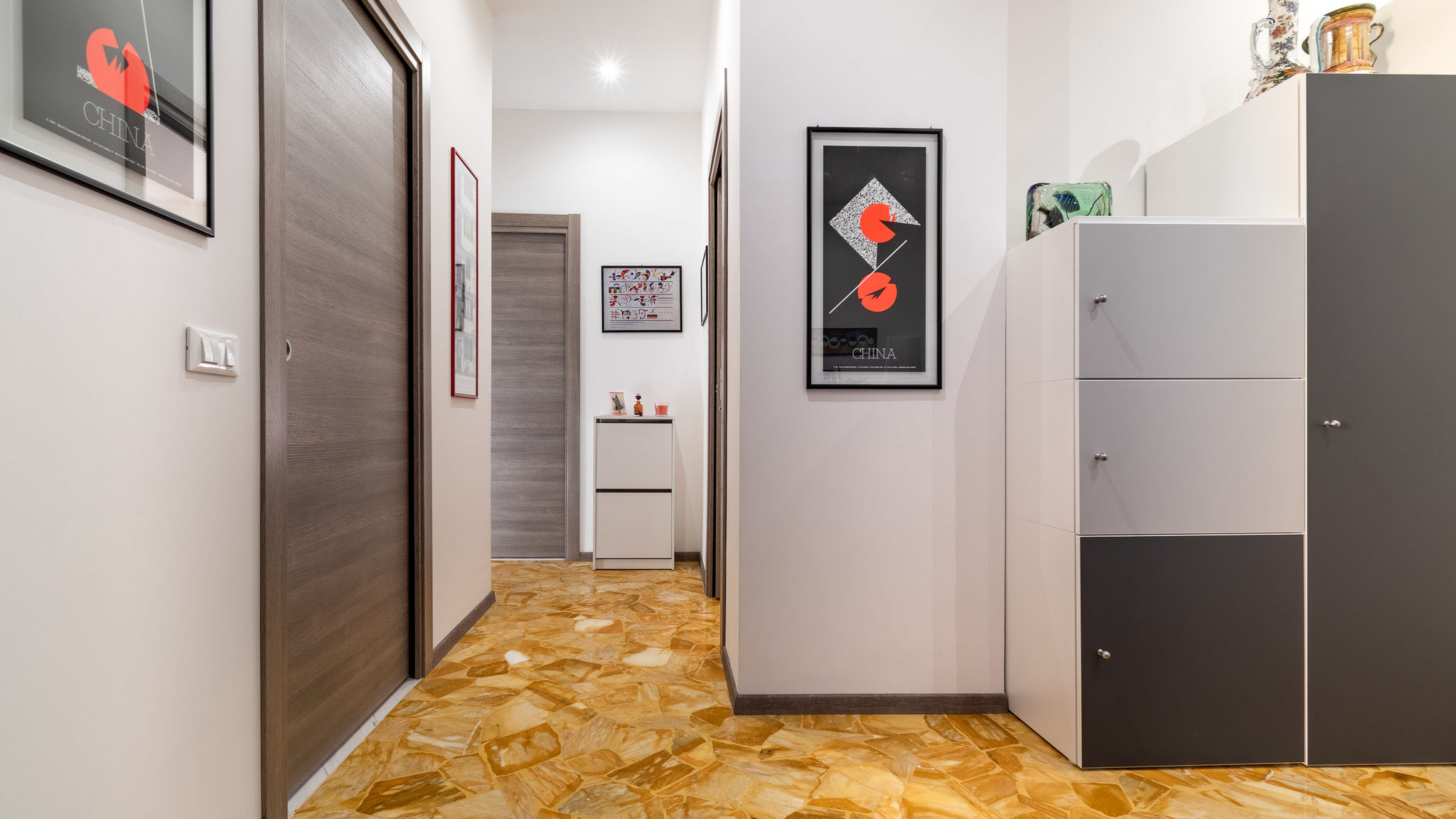 Spacious apartment 4 min to the beach