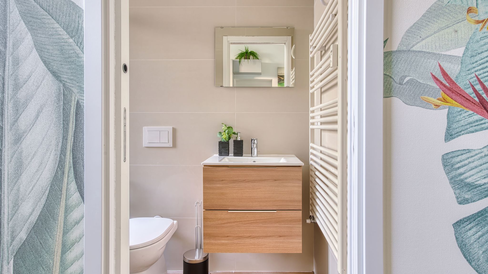 Italianway Milano Rosmini13; Lil Gem in Sempione District