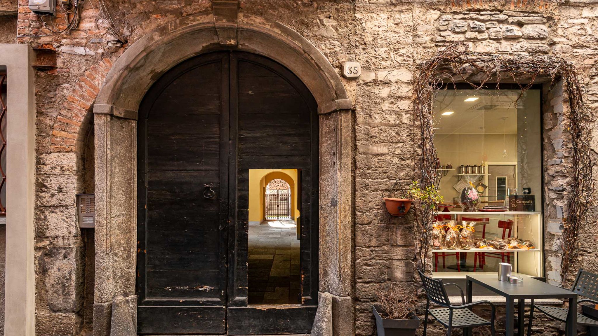 Appartamento Tivano in centro storico