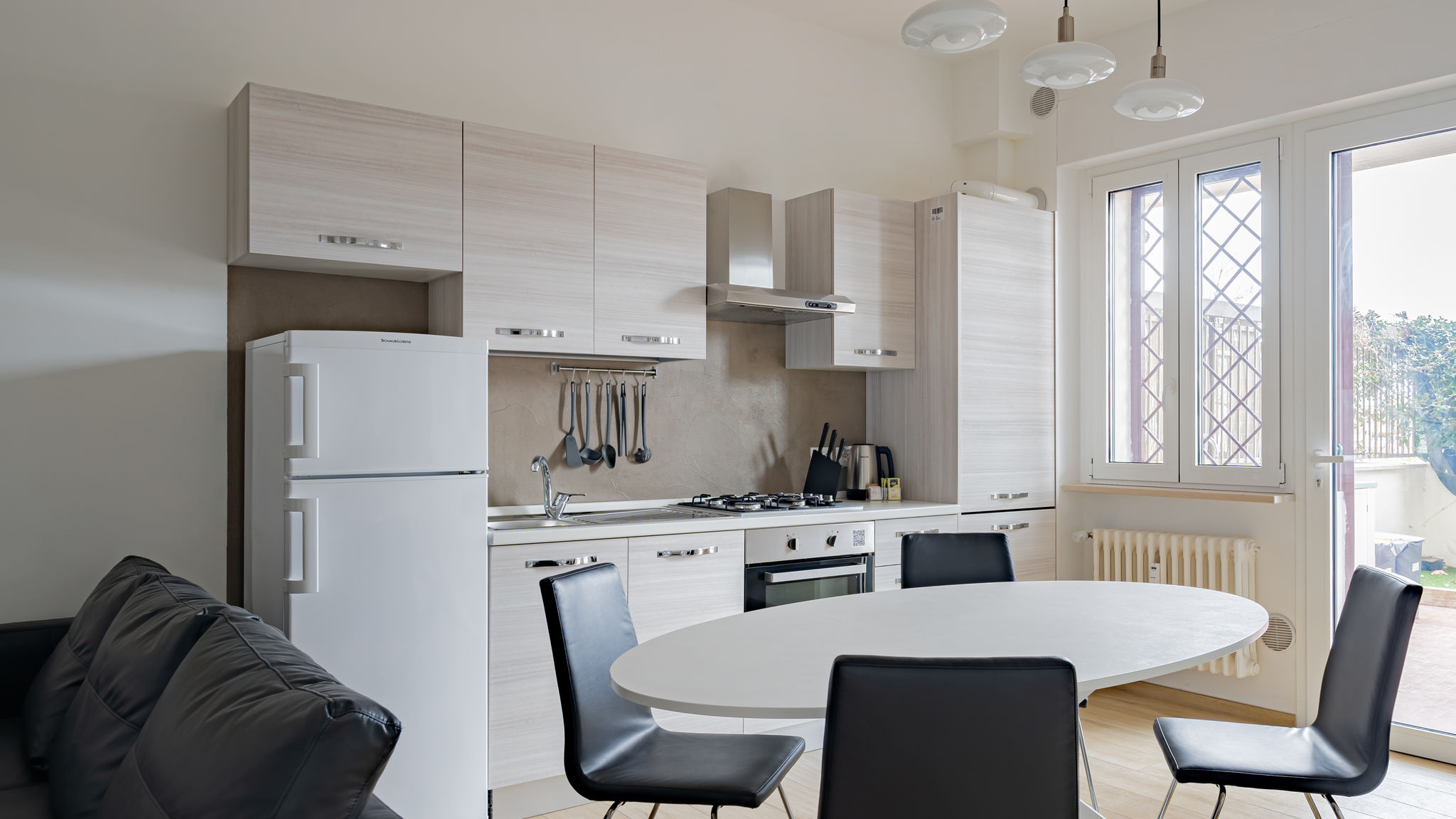 Italianway Pescara Fronte Mare Pescara - YourPlace Abruzzo