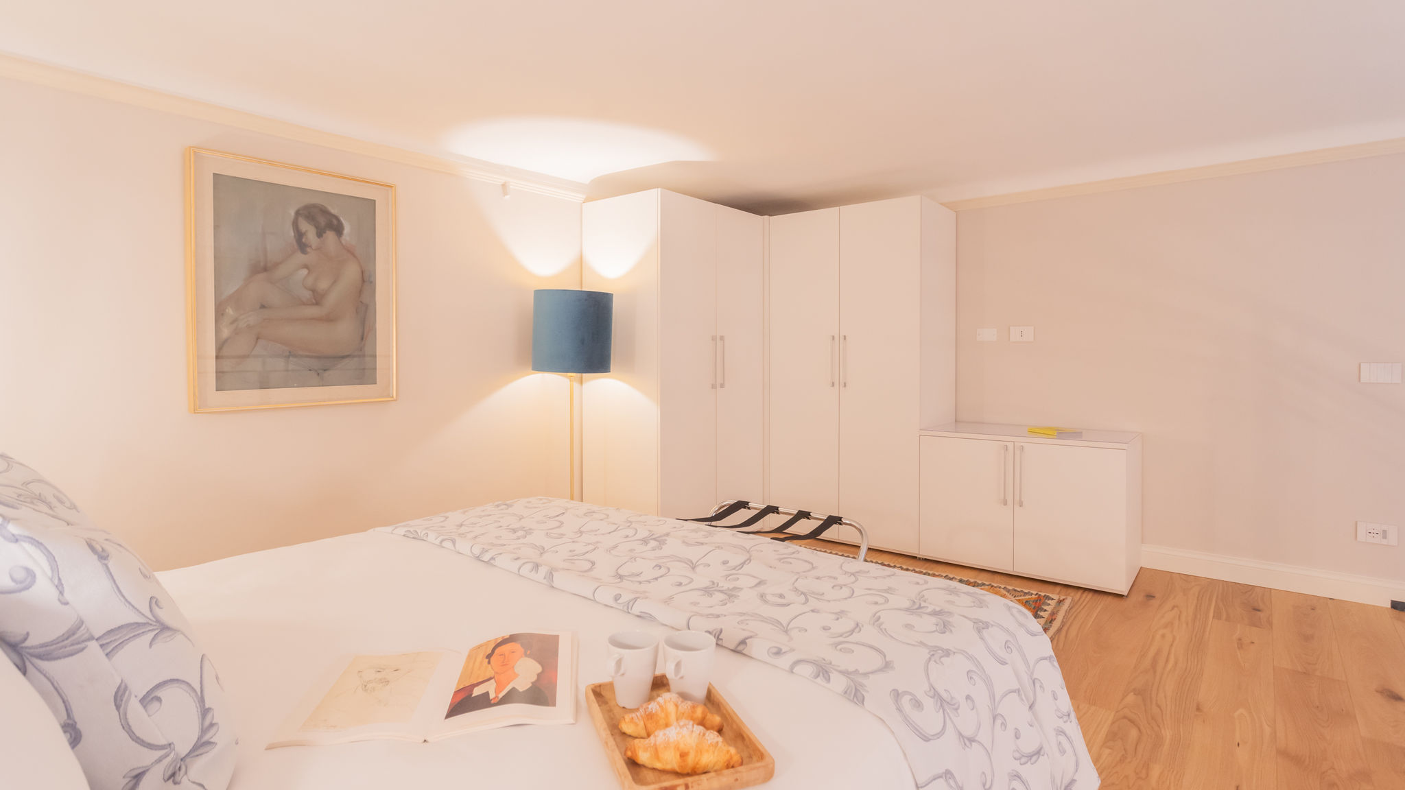 Italianway Como Cinque Giornate 70 Suites - Demetra