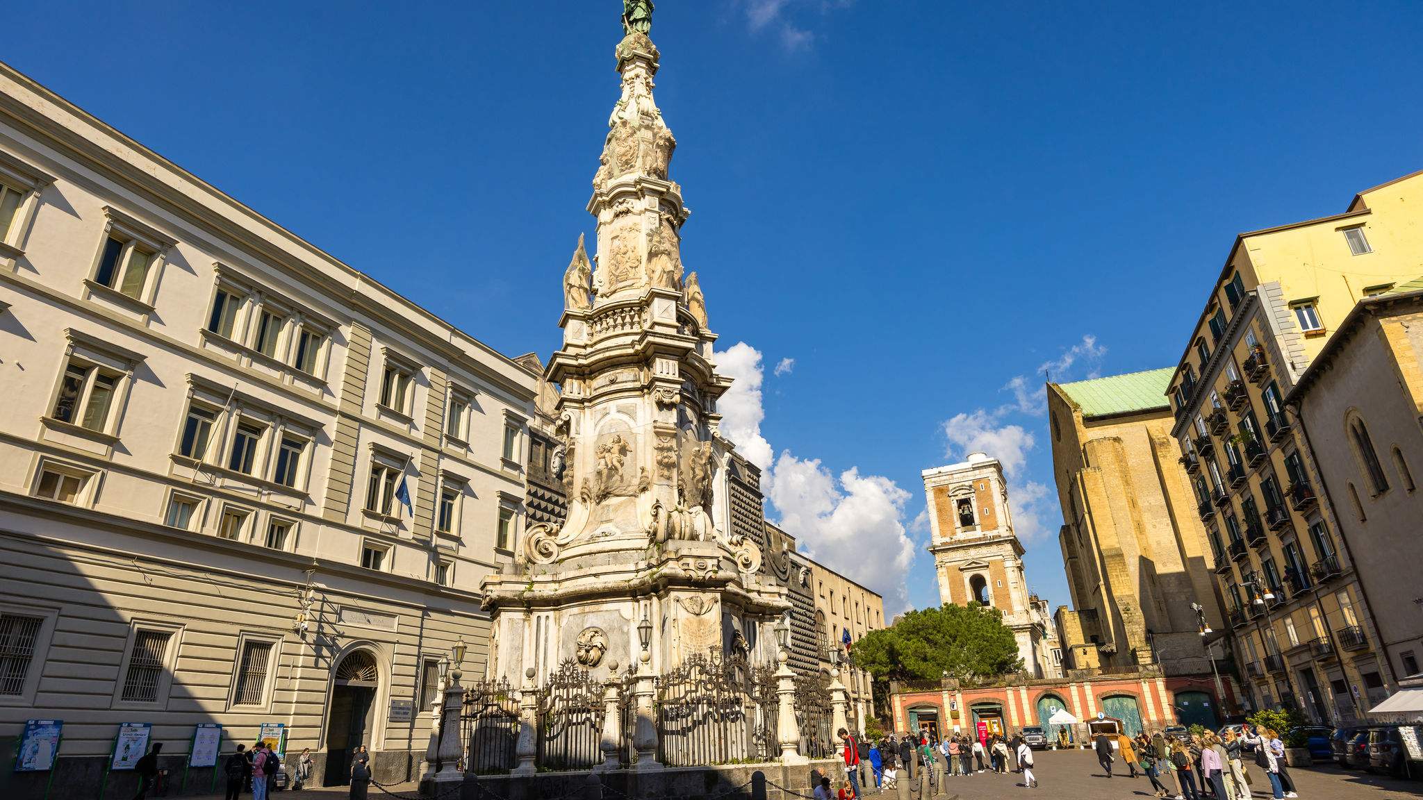 Italianway Napoli Carrozzieri Nest at Historical Center