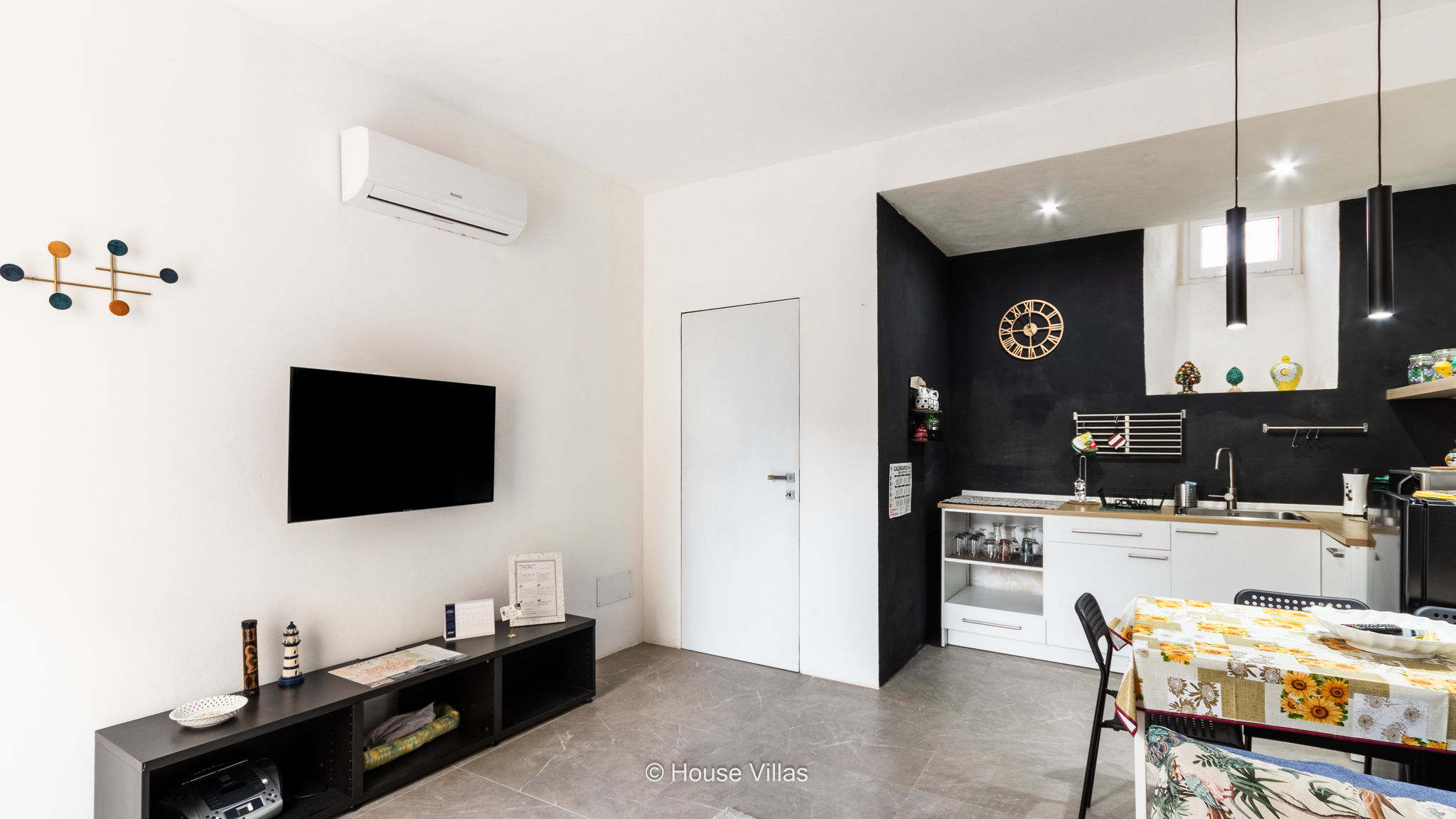  Piano Alto House