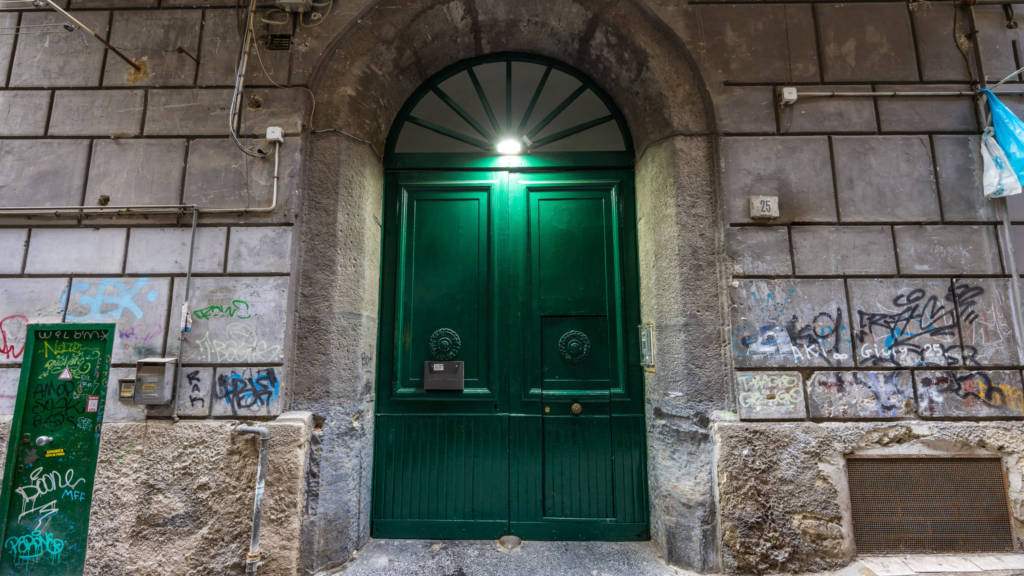 Italianway Napoli Lioy 25 by Napoliapartments - Camera 1