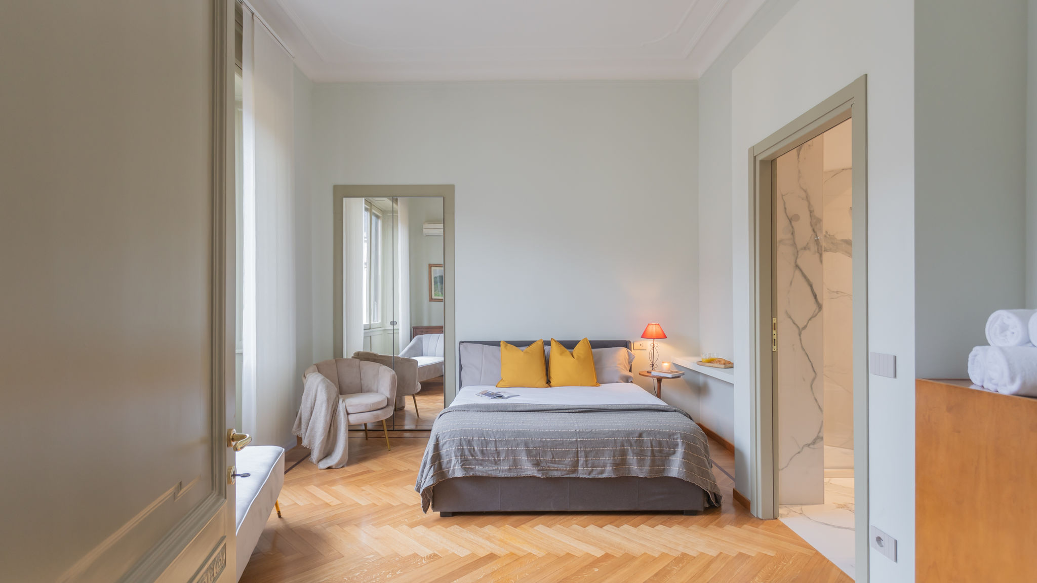 Italianway Como Garibaldi's Balcony