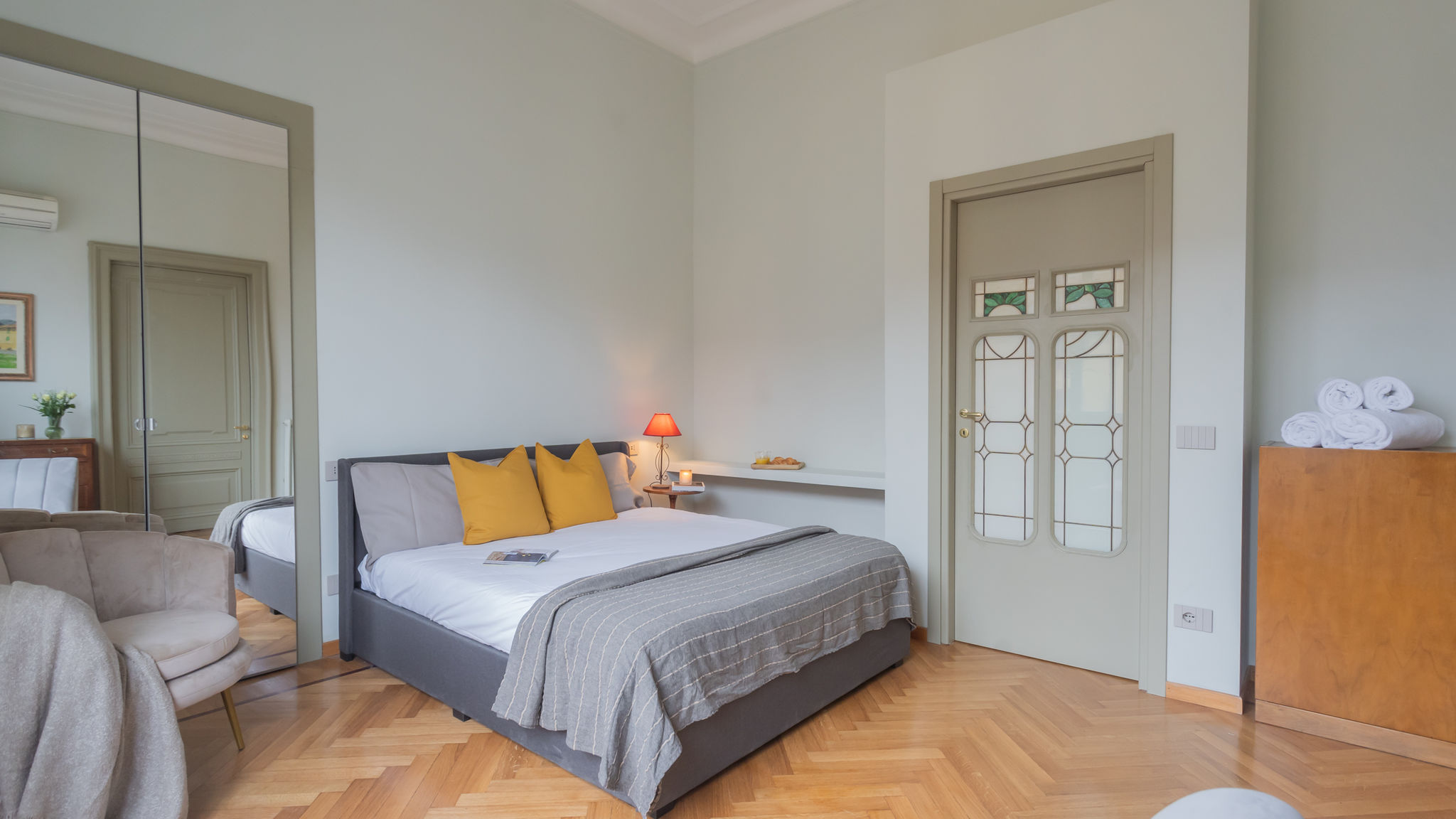 Italianway Como Garibaldi's Balcony