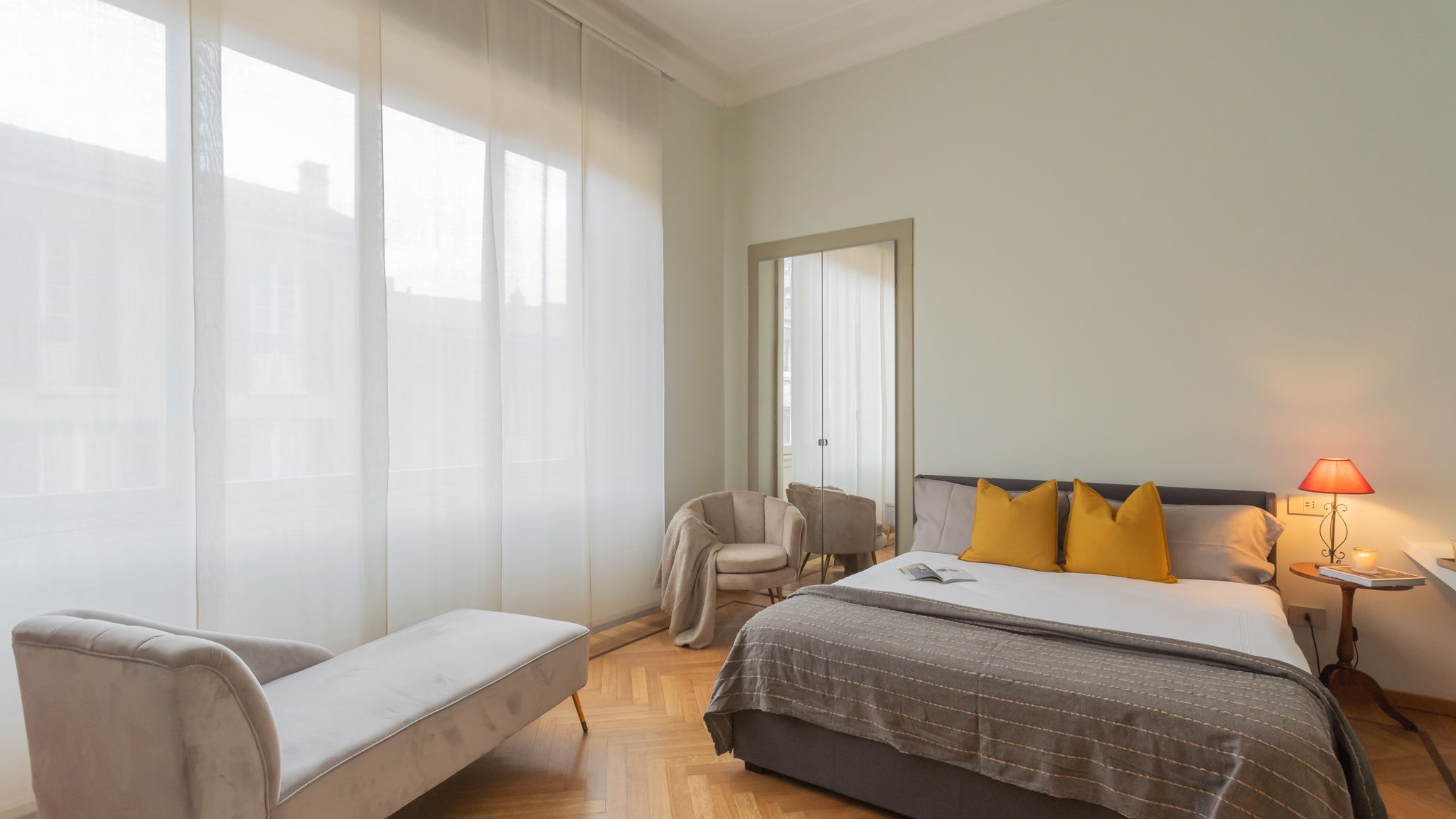 Italianway Como Garibaldi's Balcony