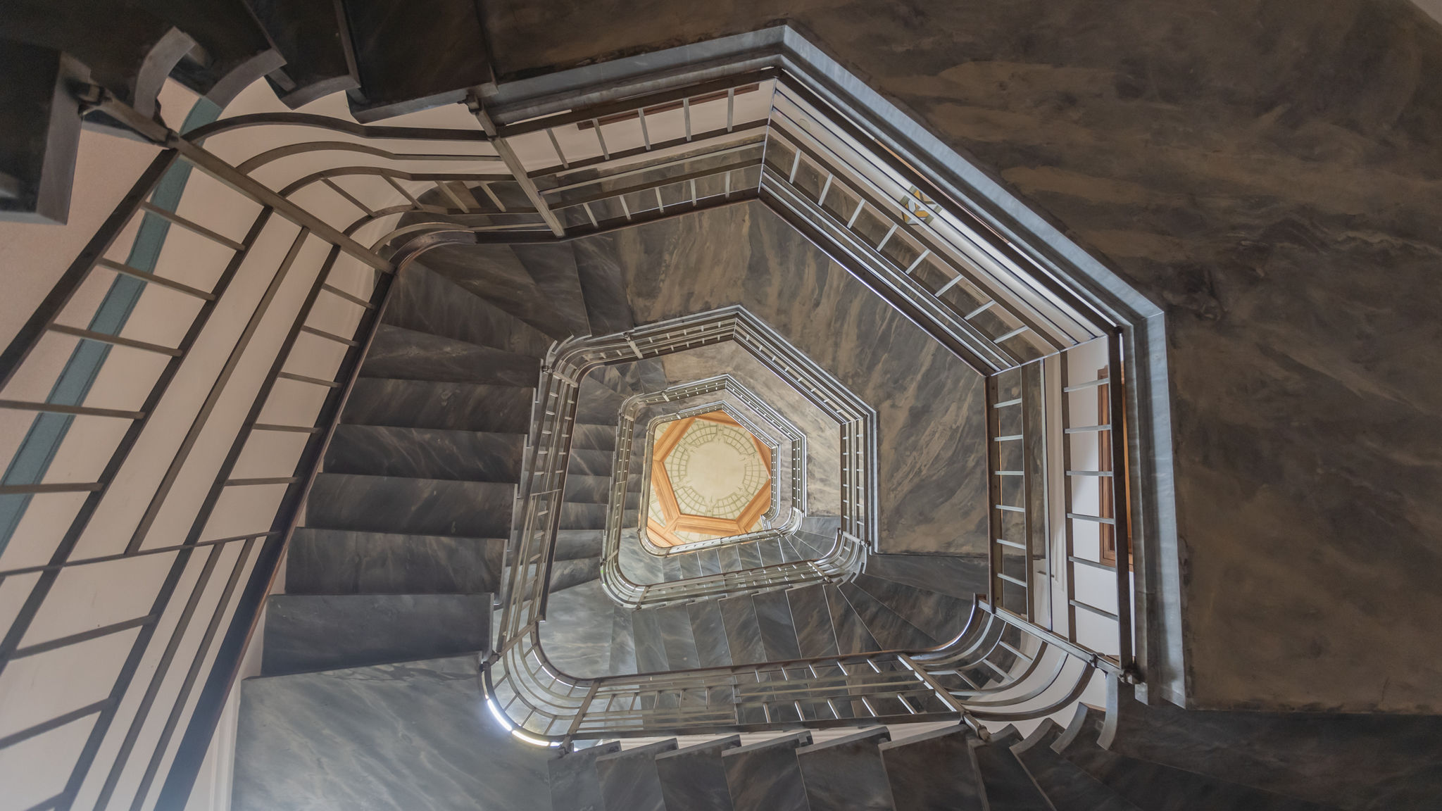 Italianway Como Garibaldi's Balcony