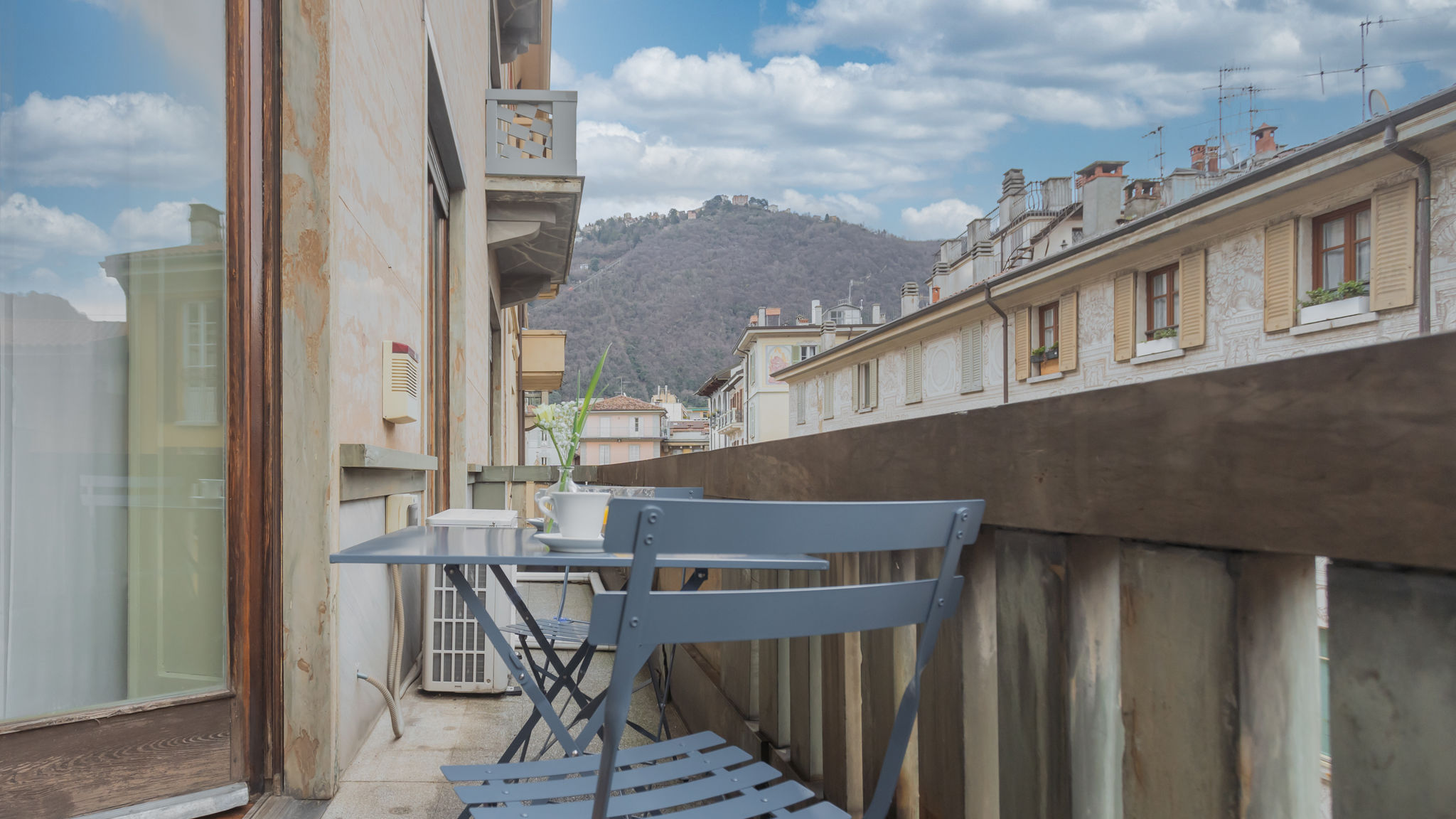 Italianway Como Garibaldi's Balcony