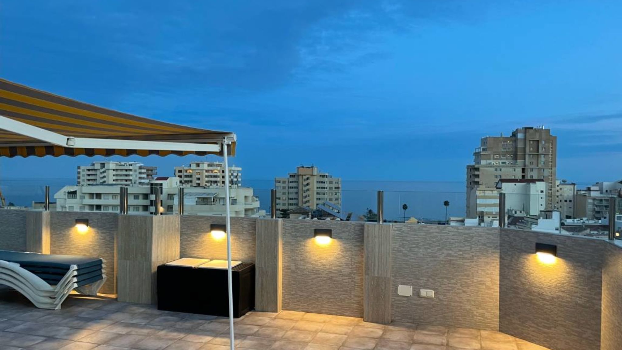 Costarentals Fuengirola Stunning Seaview Penthouse in Los Boliches - Ref 42