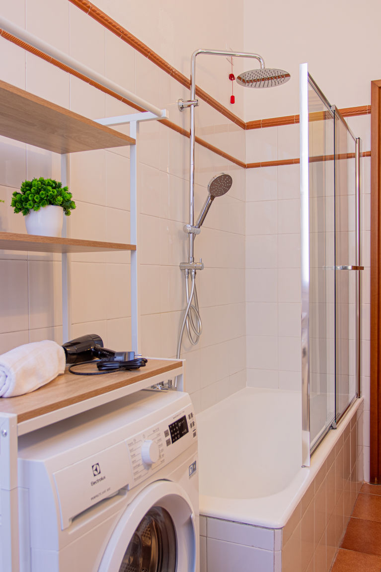 Houset Monza La ringhiera fiorita - 102 by Houset