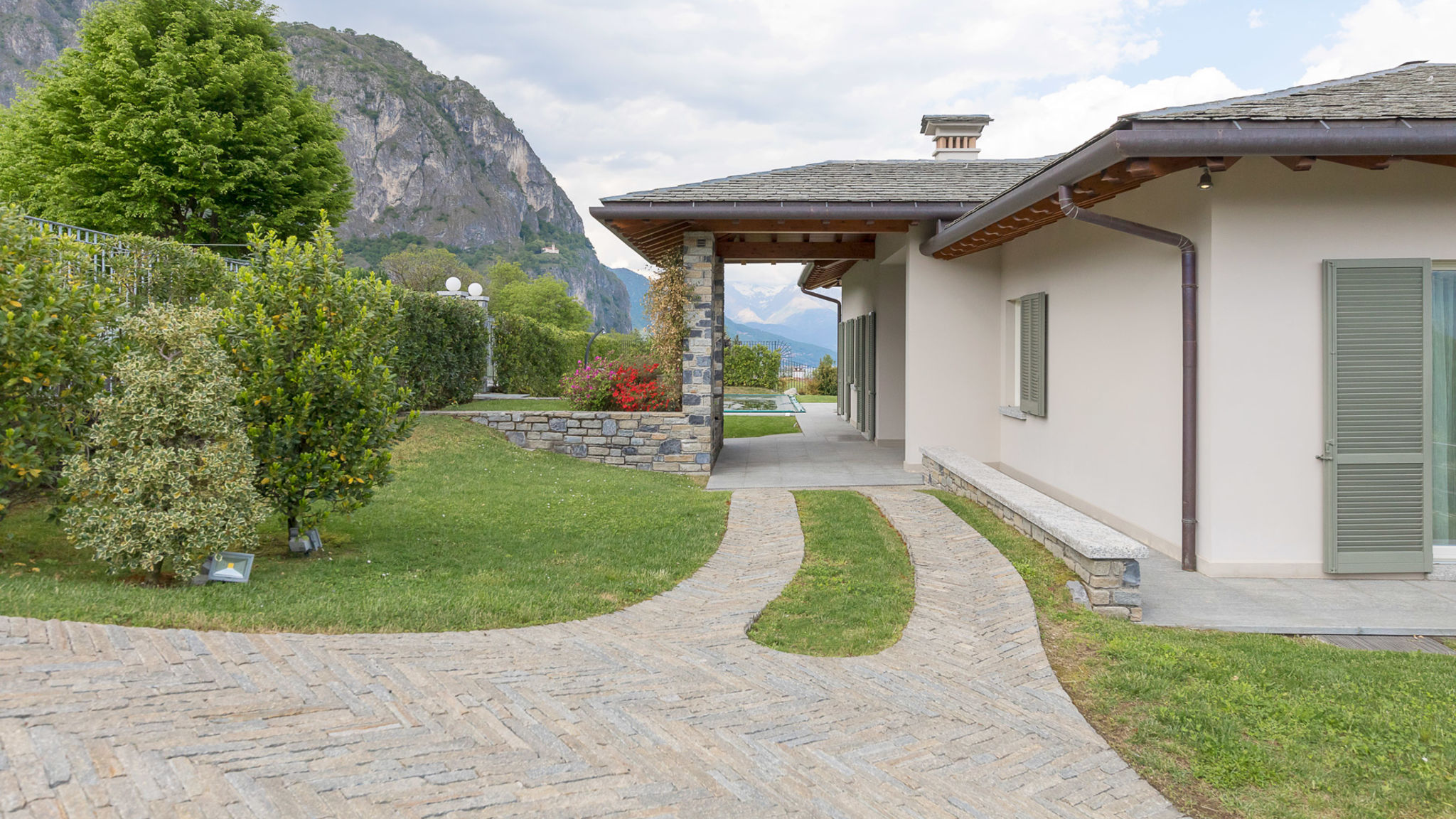 Italianway Griante Villa Miraggio by MyVillaCollection