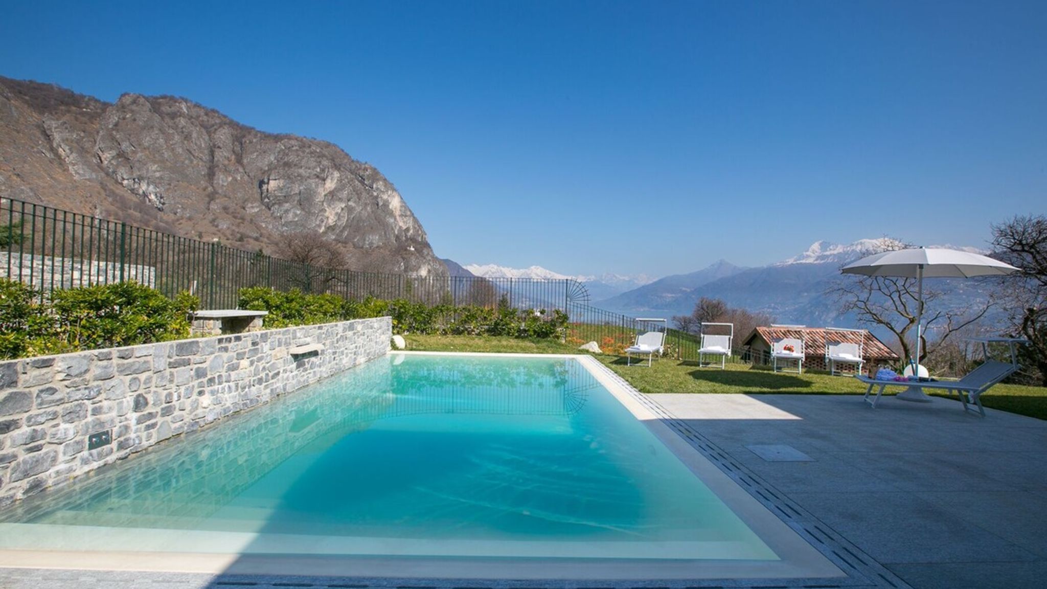 Italianway Griante Villa Miraggio by MyVillaCollection