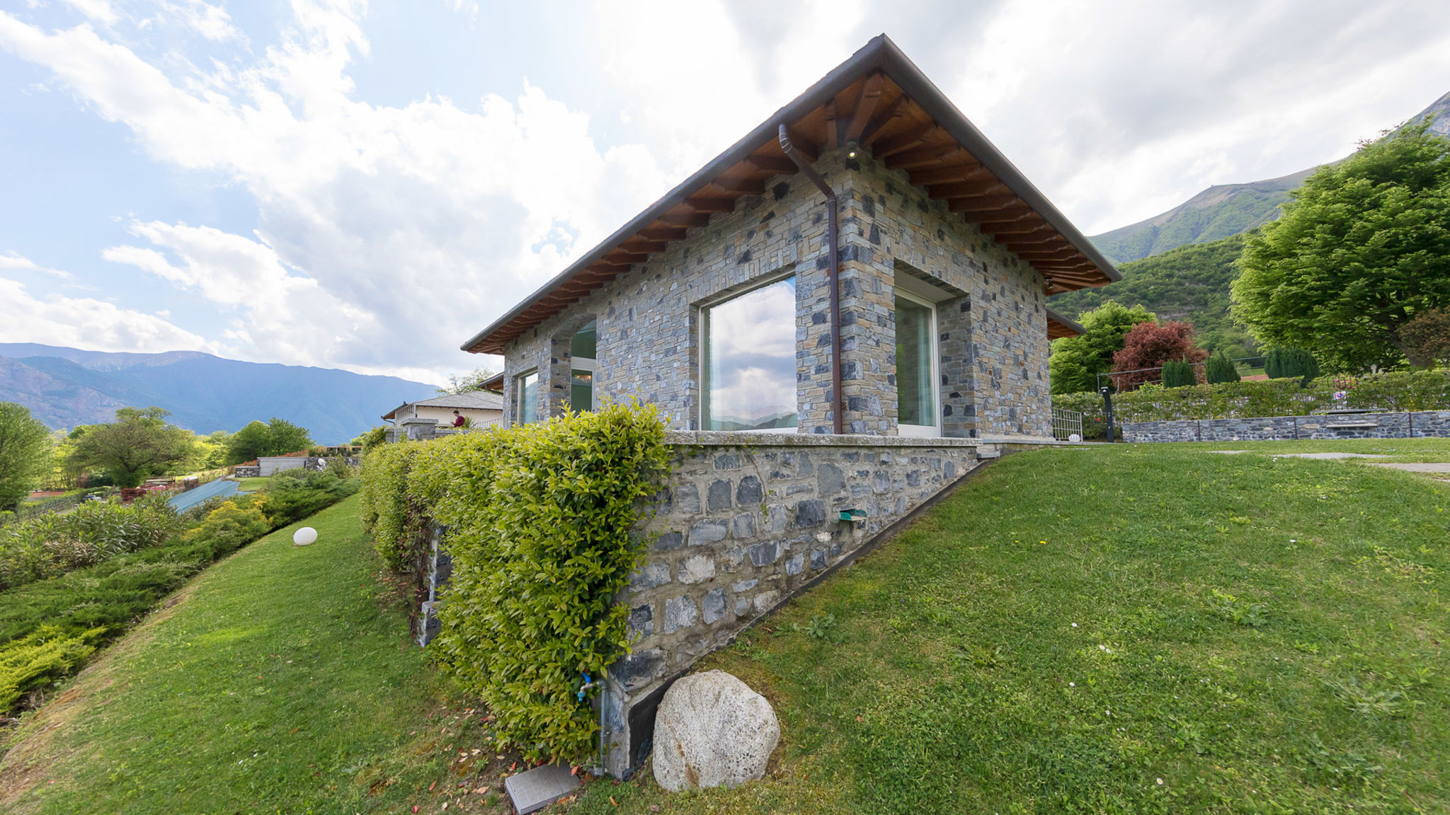 Italianway Griante Villa Miraggio by MyVillaCollection