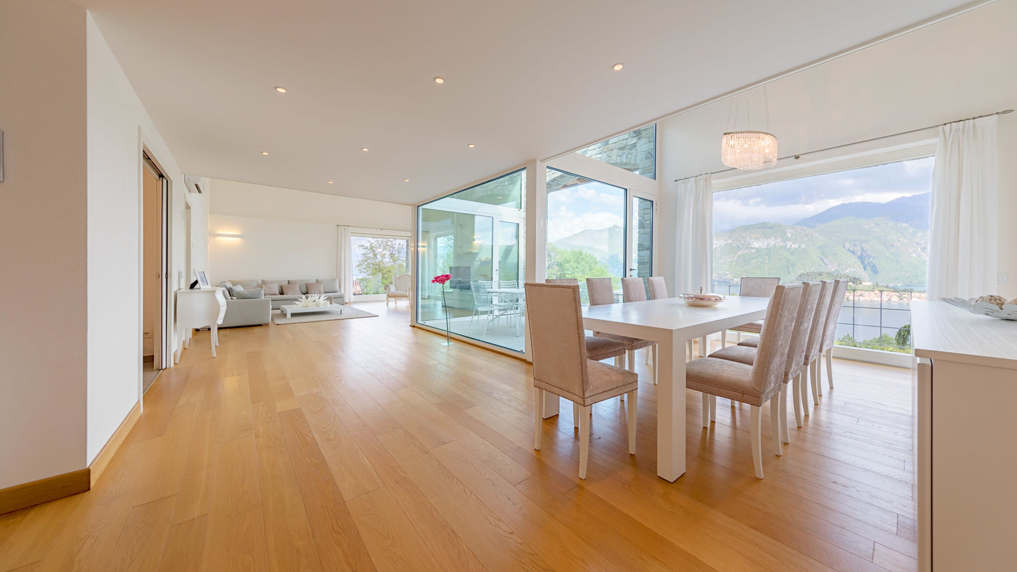 Italianway Griante Villa Miraggio by MyVillaCollection