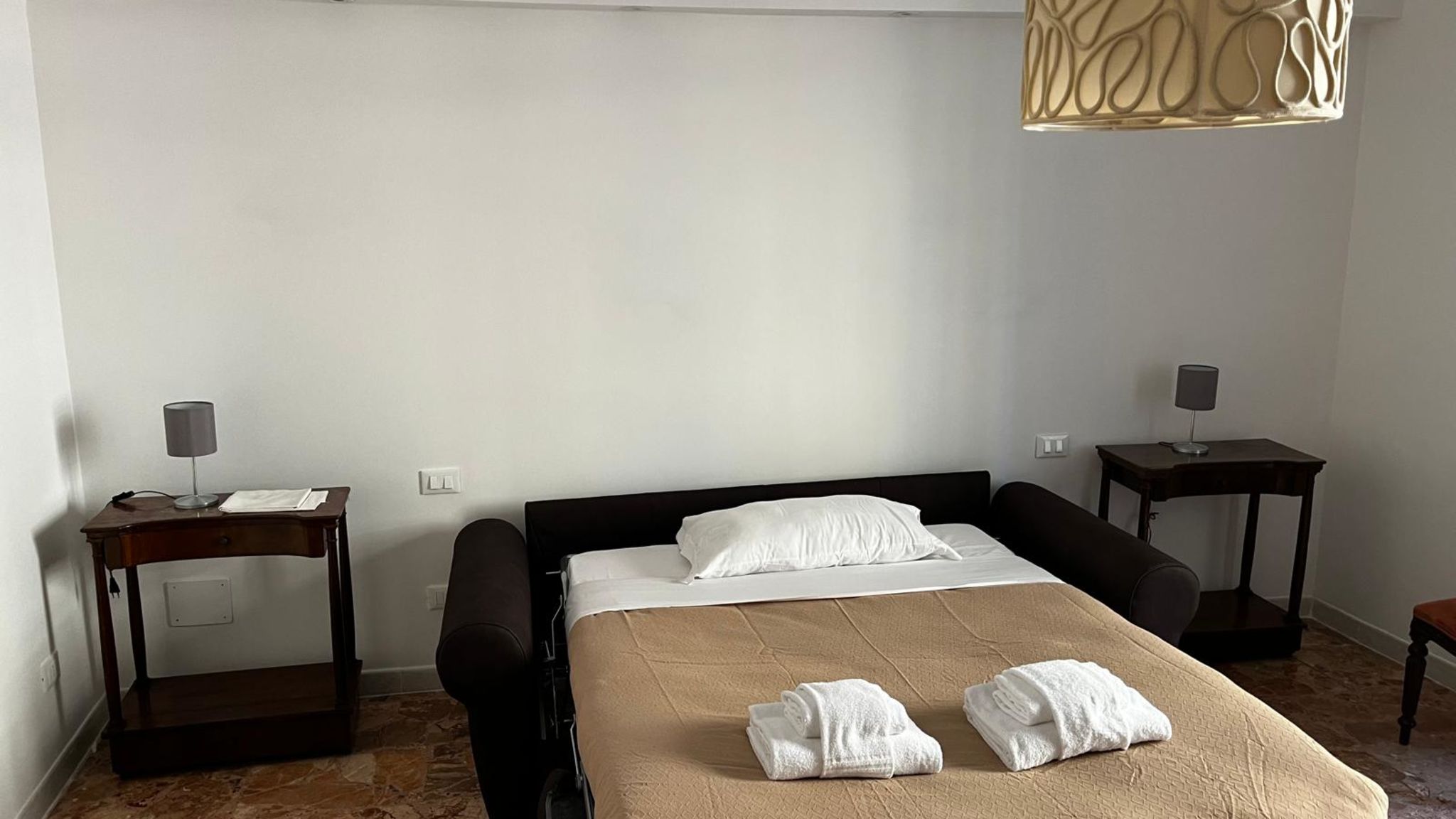 Stendardi's House - Stanza 1 Bagno Esterno_OLD_OWNER