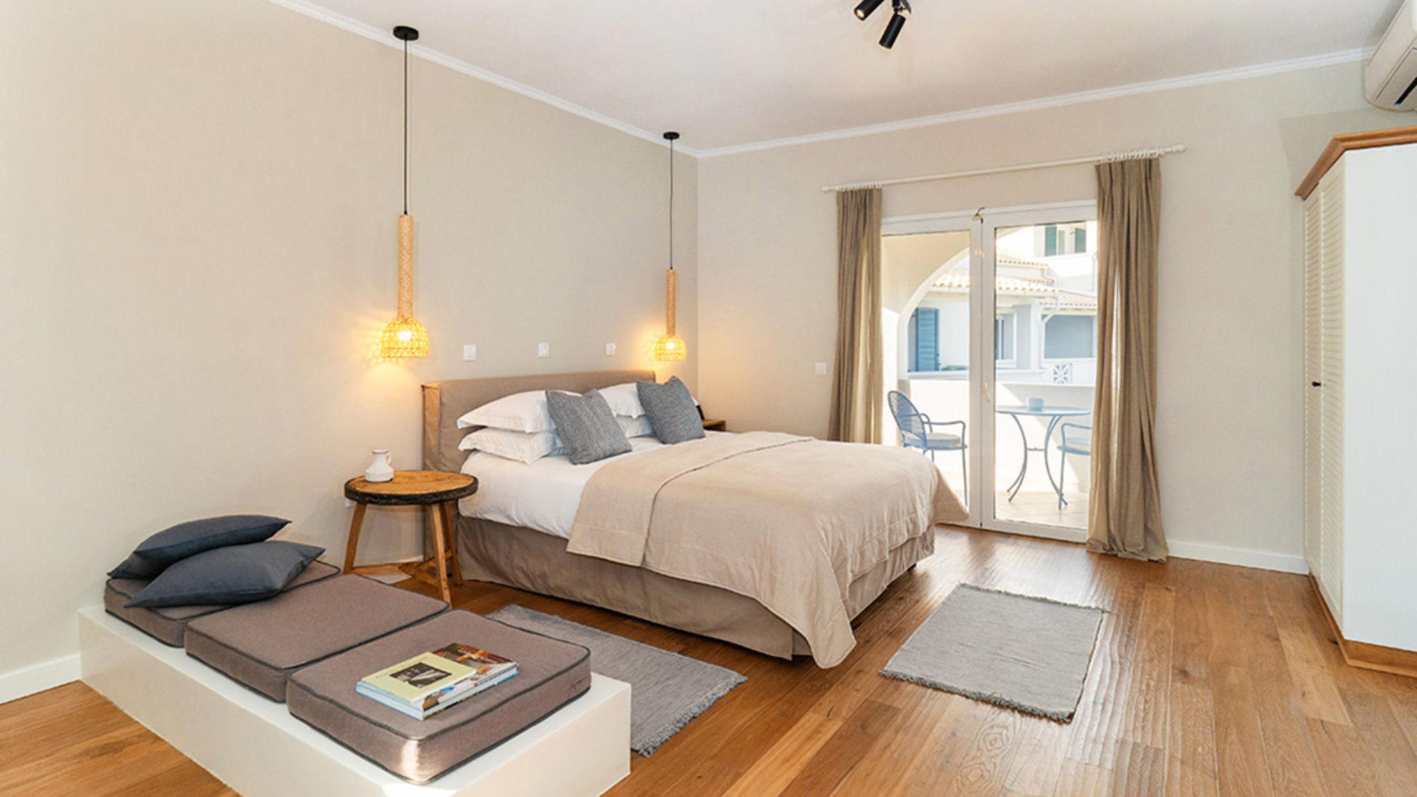 Bella Mare Hotel - Classic Junior Suite 104