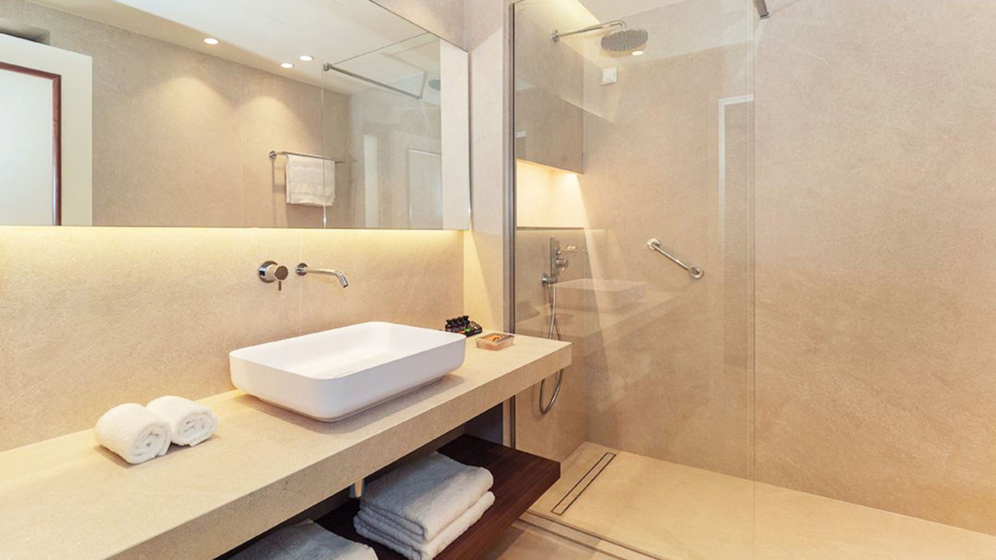 Bella Mare Hotel - Exclusive Superior Room 410