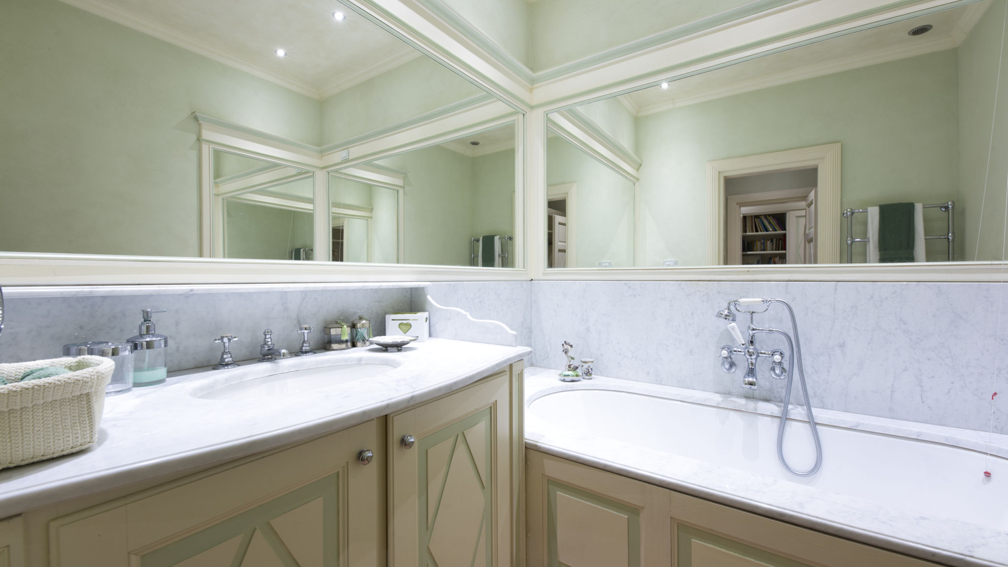 Italianway Torno Villa Tesoro by MyVillaCollection