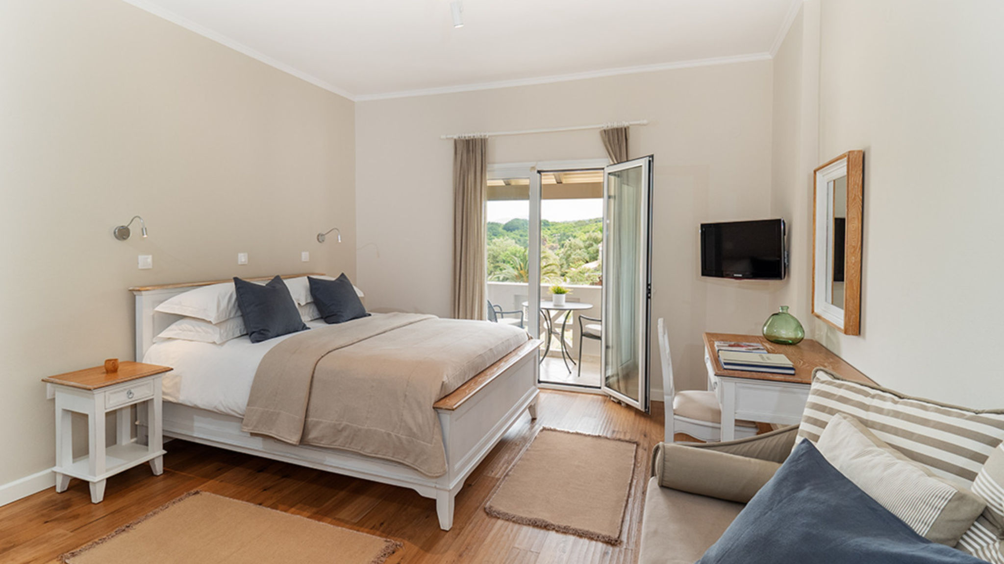 Bella Mare Hotel - Superior Room 205