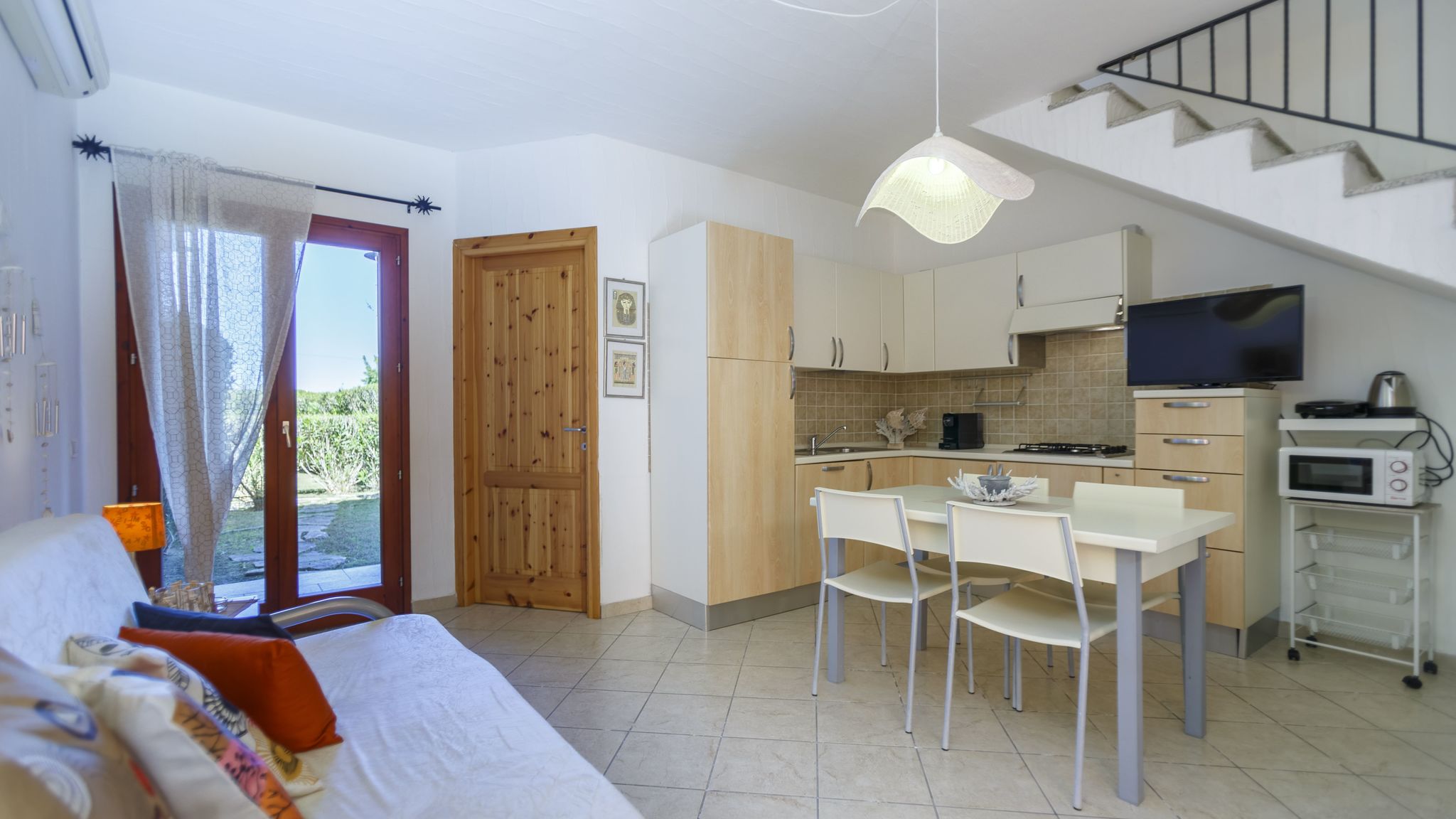 Italianway Sant'Anna Arresi Villa Mama, private compound swimming pool