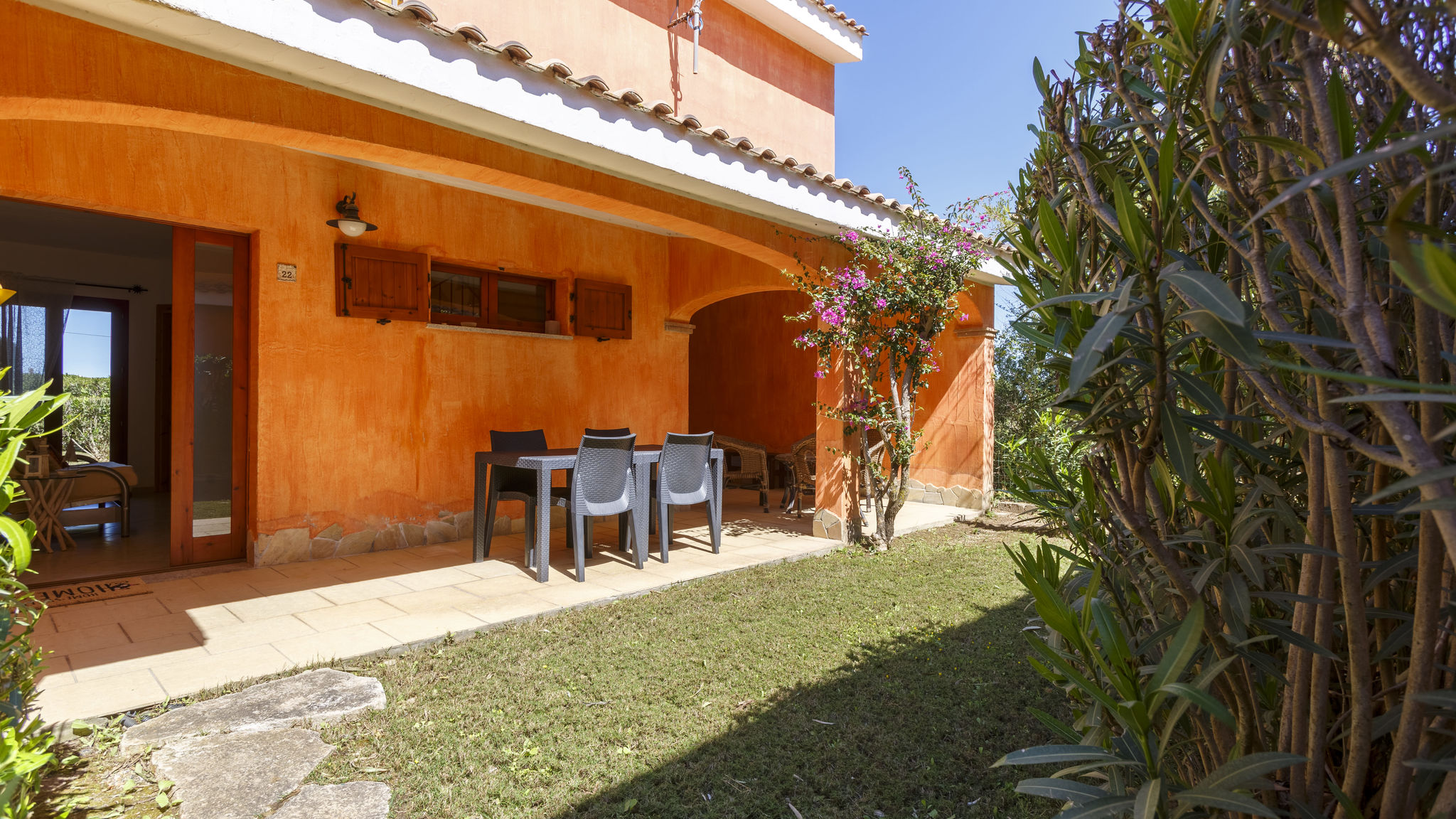 Italianway Sant'Anna Arresi Villa Mama, private compound swimming pool