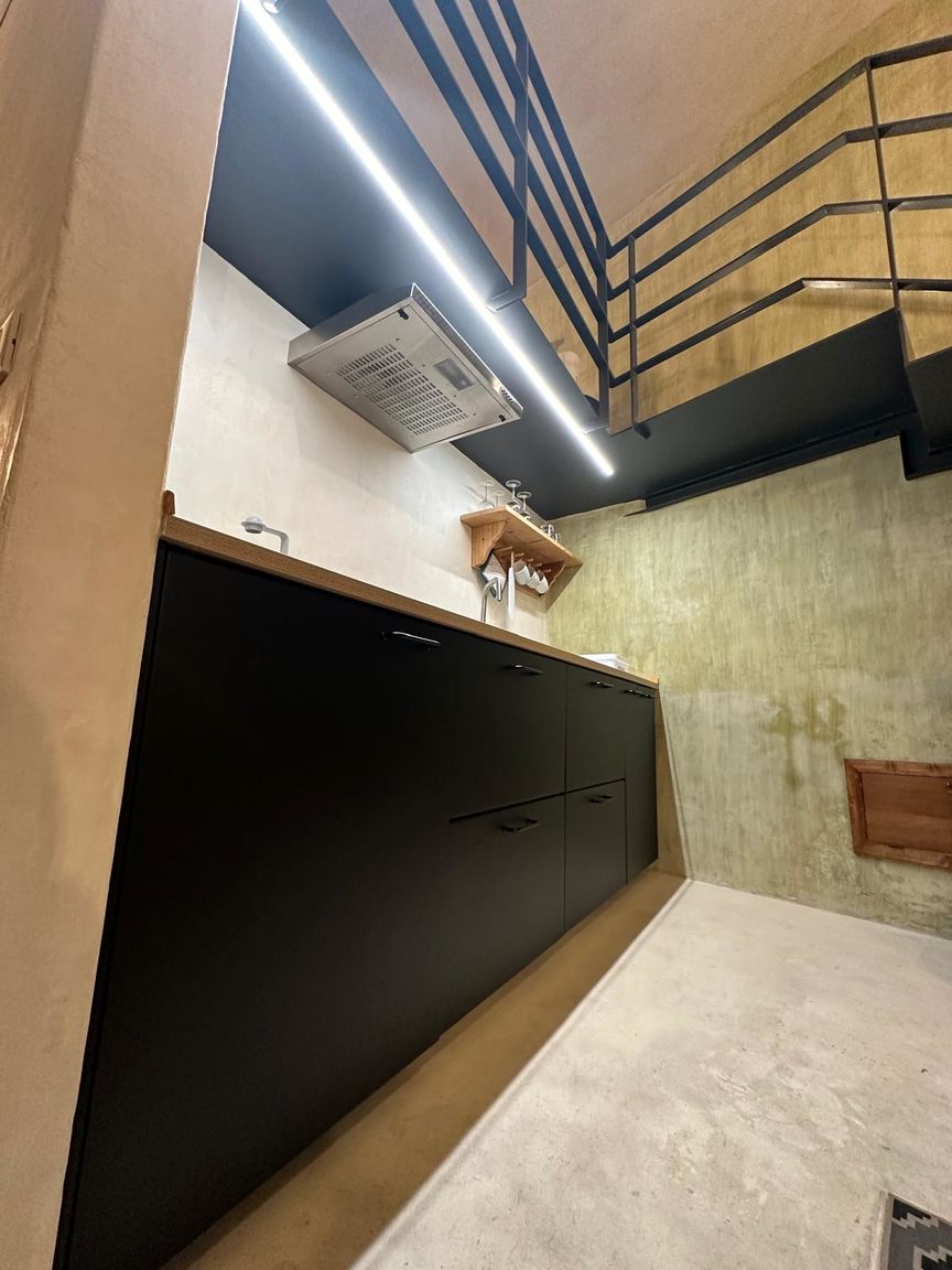 Leo Loft