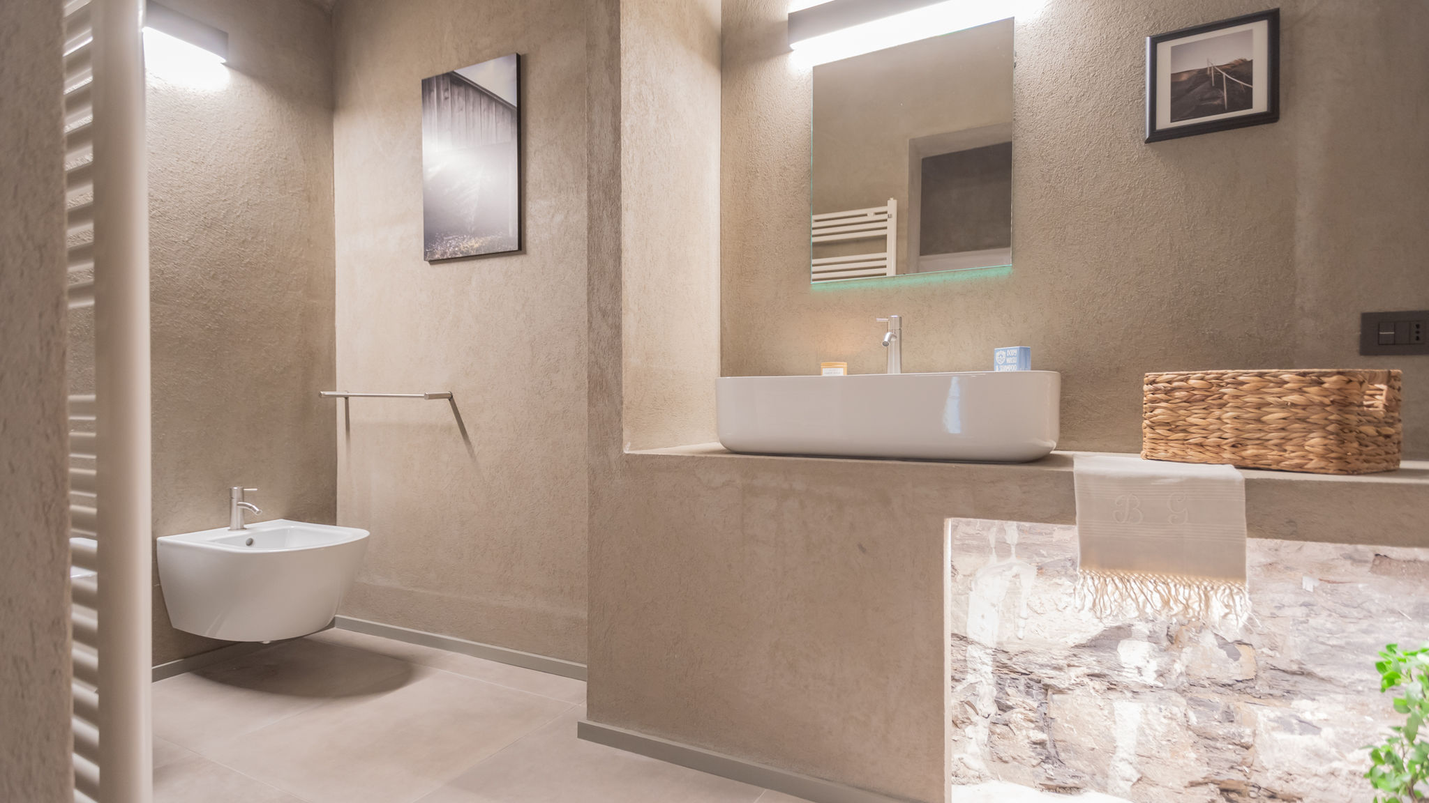 Italianway Carate Urio Urio's Castle Suites